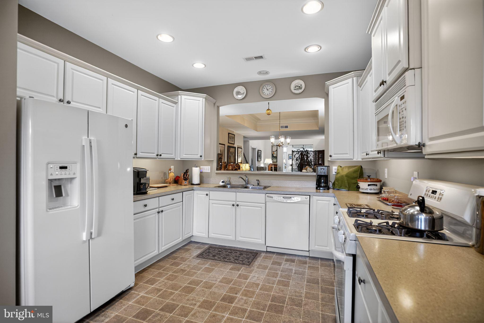VILLAGE AT ROSECLIFF - Residential