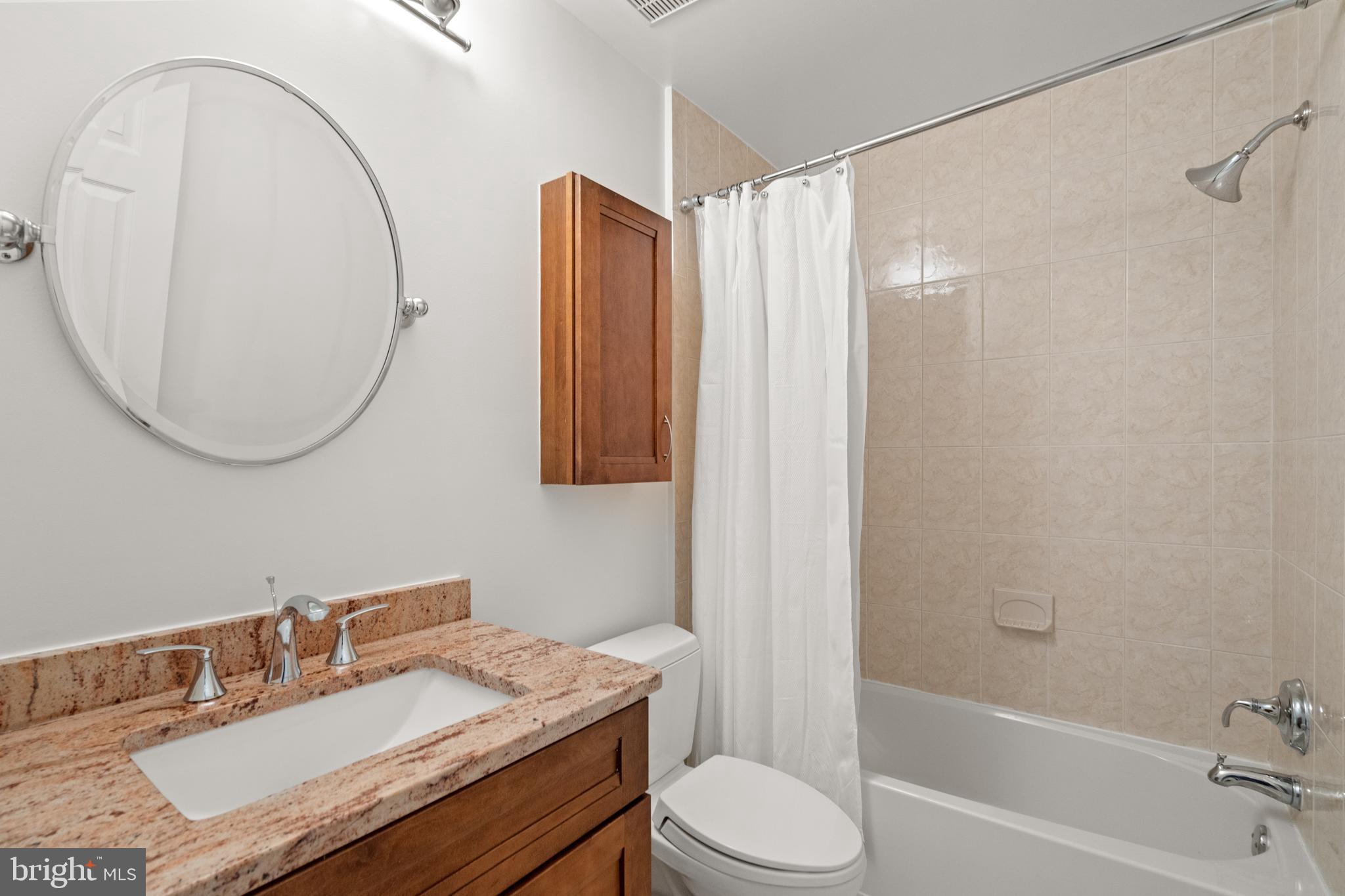 BELLE HAVEN ON THE GREEN - Residential