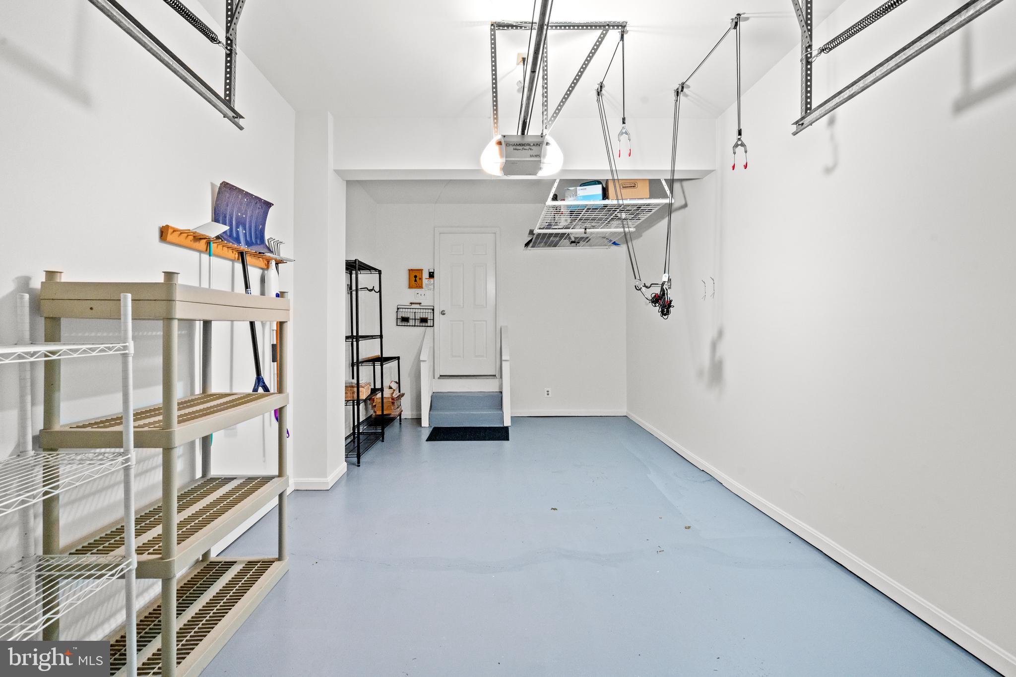 BELLE HAVEN ON THE GREEN - Residential