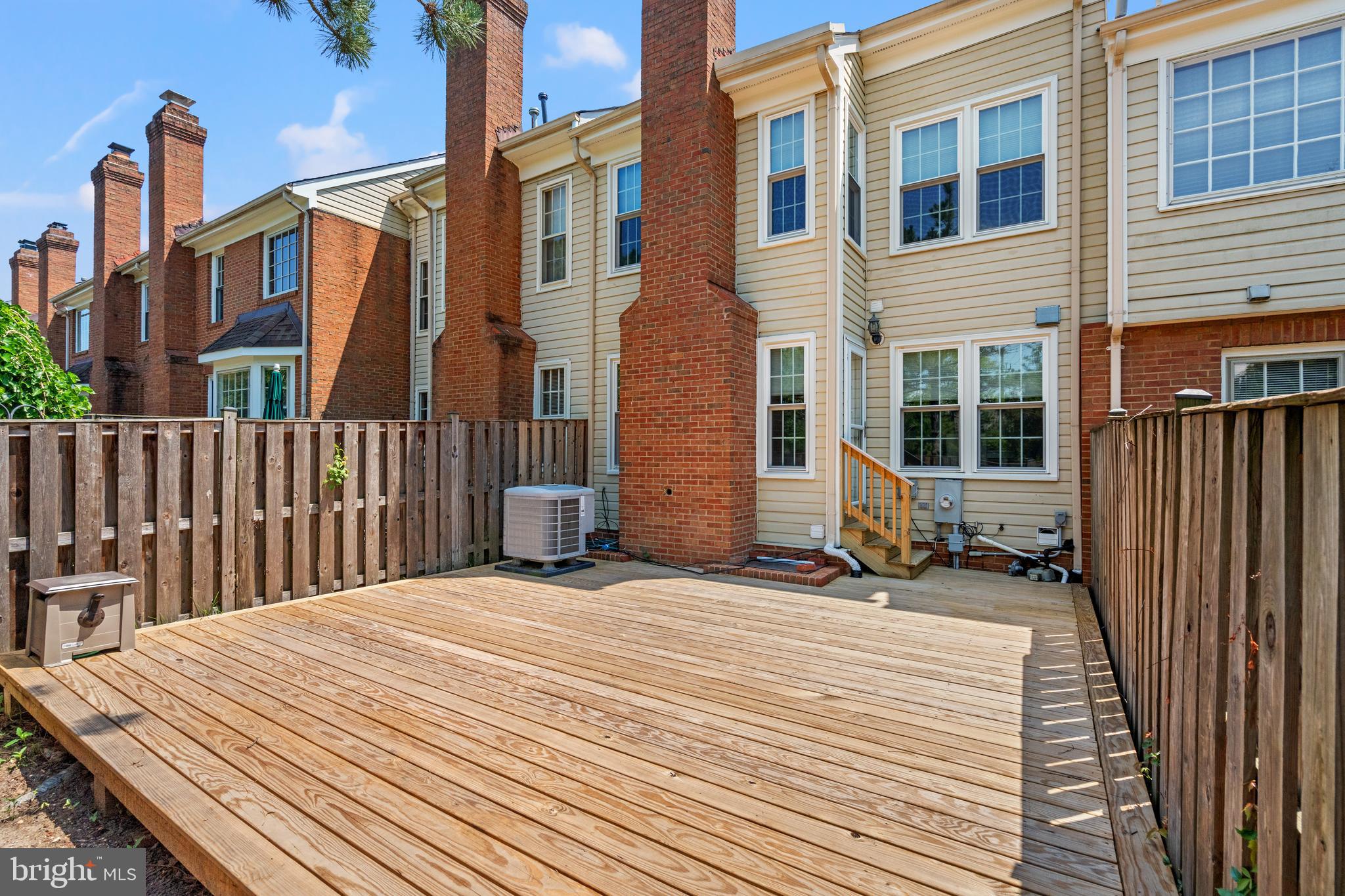 BELLE HAVEN ON THE GREEN - Residential