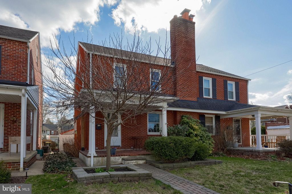 Photo of 1026 W Ross Street, LANCASTER, PA 17603 (MLS # PALA2084820)