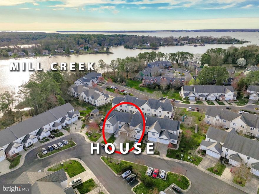 Don't wait to see this one! This home is in an exceptional location, just steps from the water and within minutes of downtown Solomons Island. Offering 3 very large bedrooms, with the primary suite on the main level. This great primary offers a large en-suite bath with dual vanities and a tile shower. But wait! Have you seen the primary closet!? It's huge! The main level also features a living room, dining area, and large open kitchen with black stainless appliances, gorgeous granite counters, and tile floor. Upstairs you can find a large second living area/loft, two very large bedrooms, and a full bath. There is also a semi-finished storage/flex space above the garage. The community offers sidewalks, a pier, marina, and access to marina pool. Updates within the last two years are: HVAC, Water Heater, LVP on main level, carpet in upper level, all paint and trim, all hardware, all light fixtures, granite counters, brand new kitchen appliances, tile floor in kitchen/laundry/half bath area, updated half bath vanity and toilet. 
Come see what the "Island" life is all about!!