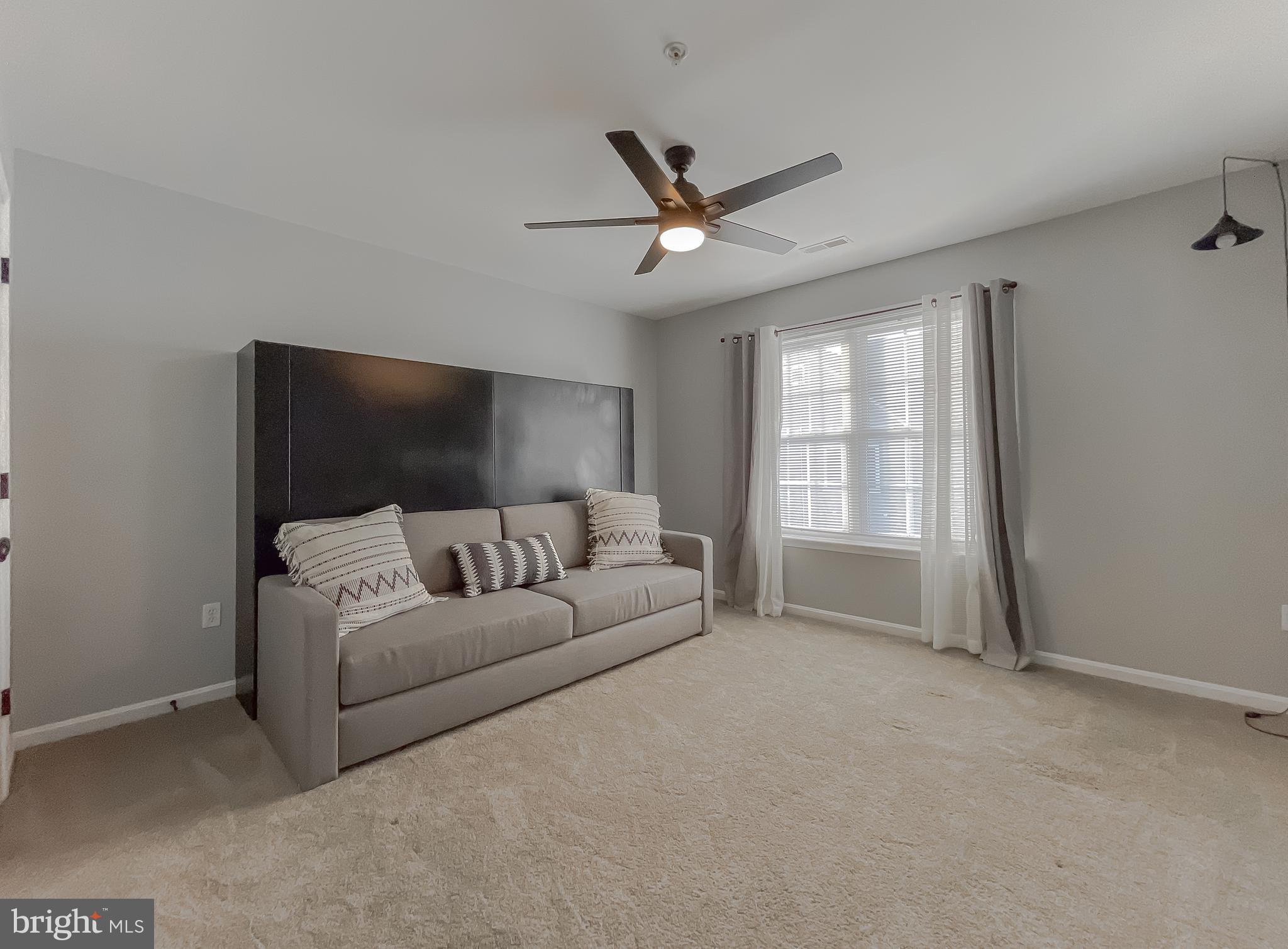 WINDWARD HARBOUR AT SOLOMONS - Residential