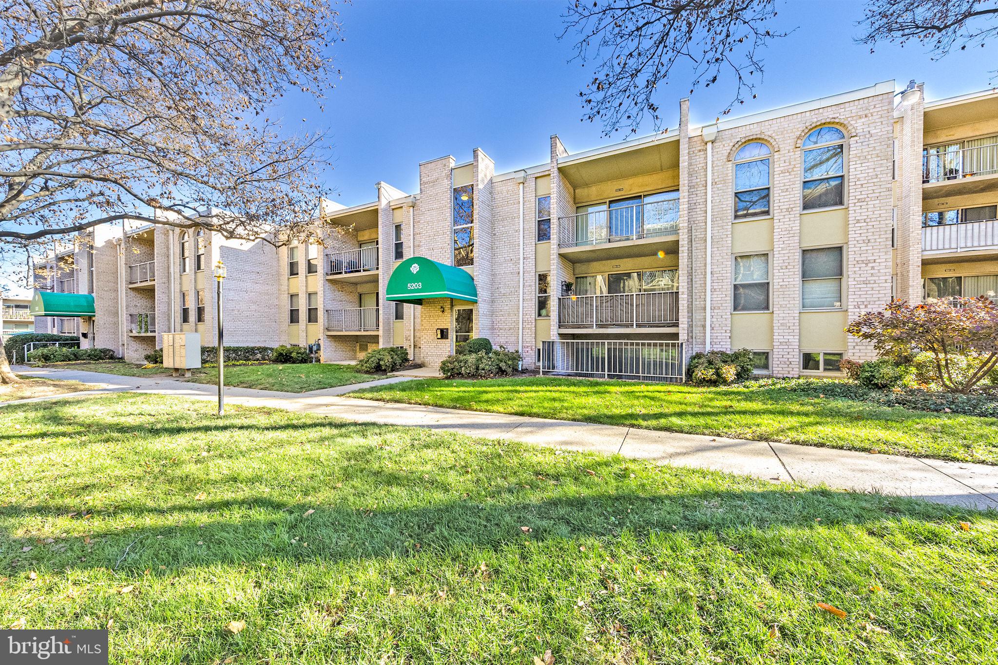 CANTERBURY SQUARE - Residential
