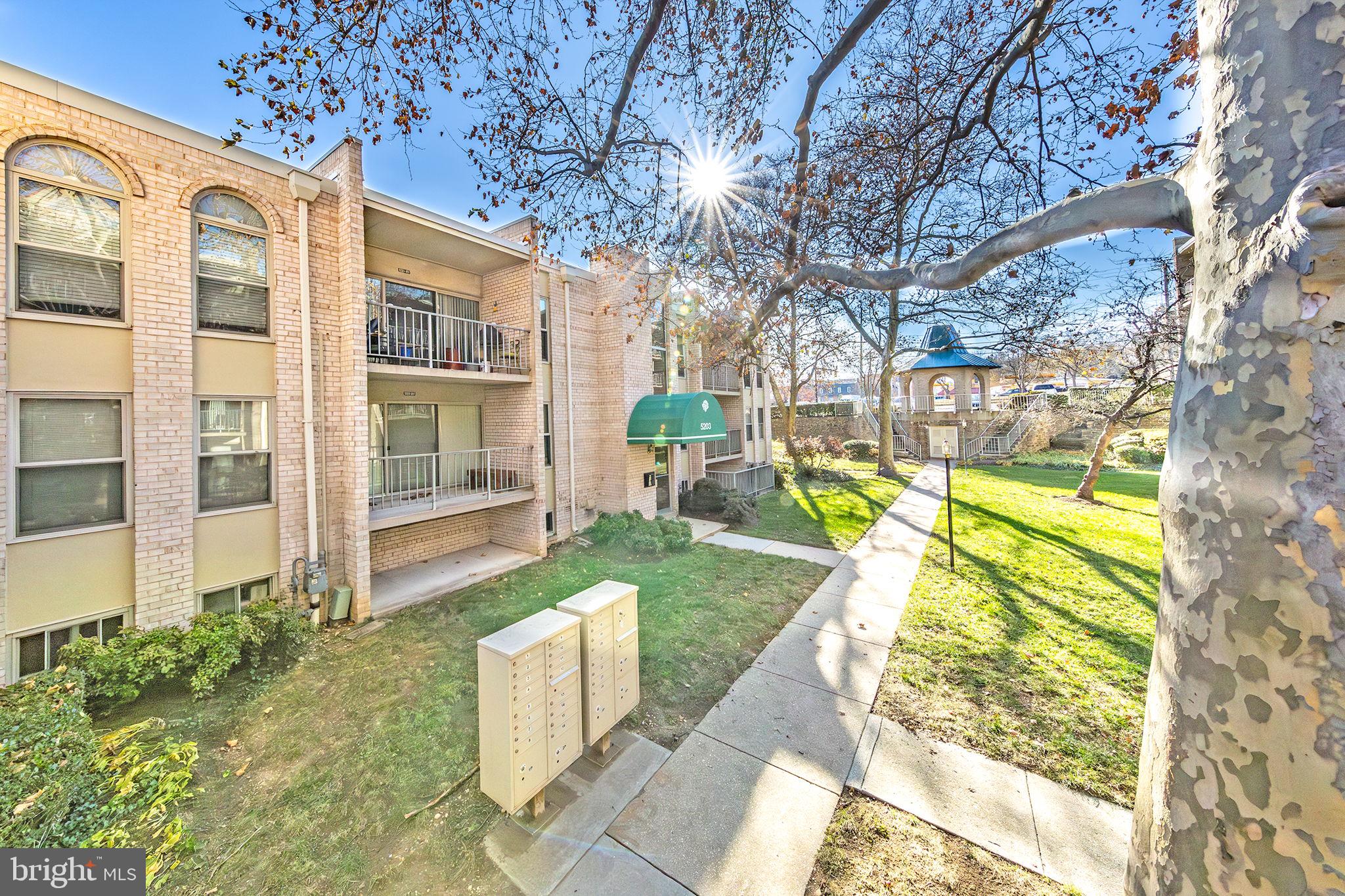 CANTERBURY SQUARE - Residential