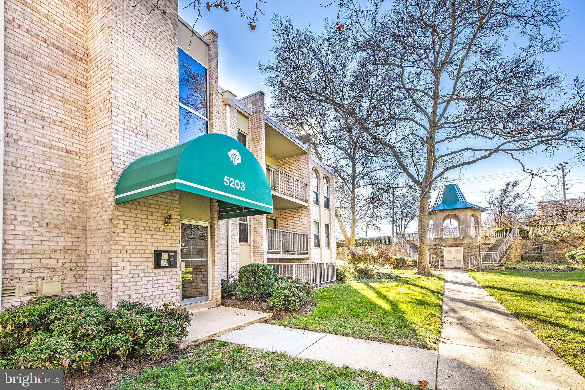 CANTERBURY SQUARE - Residential