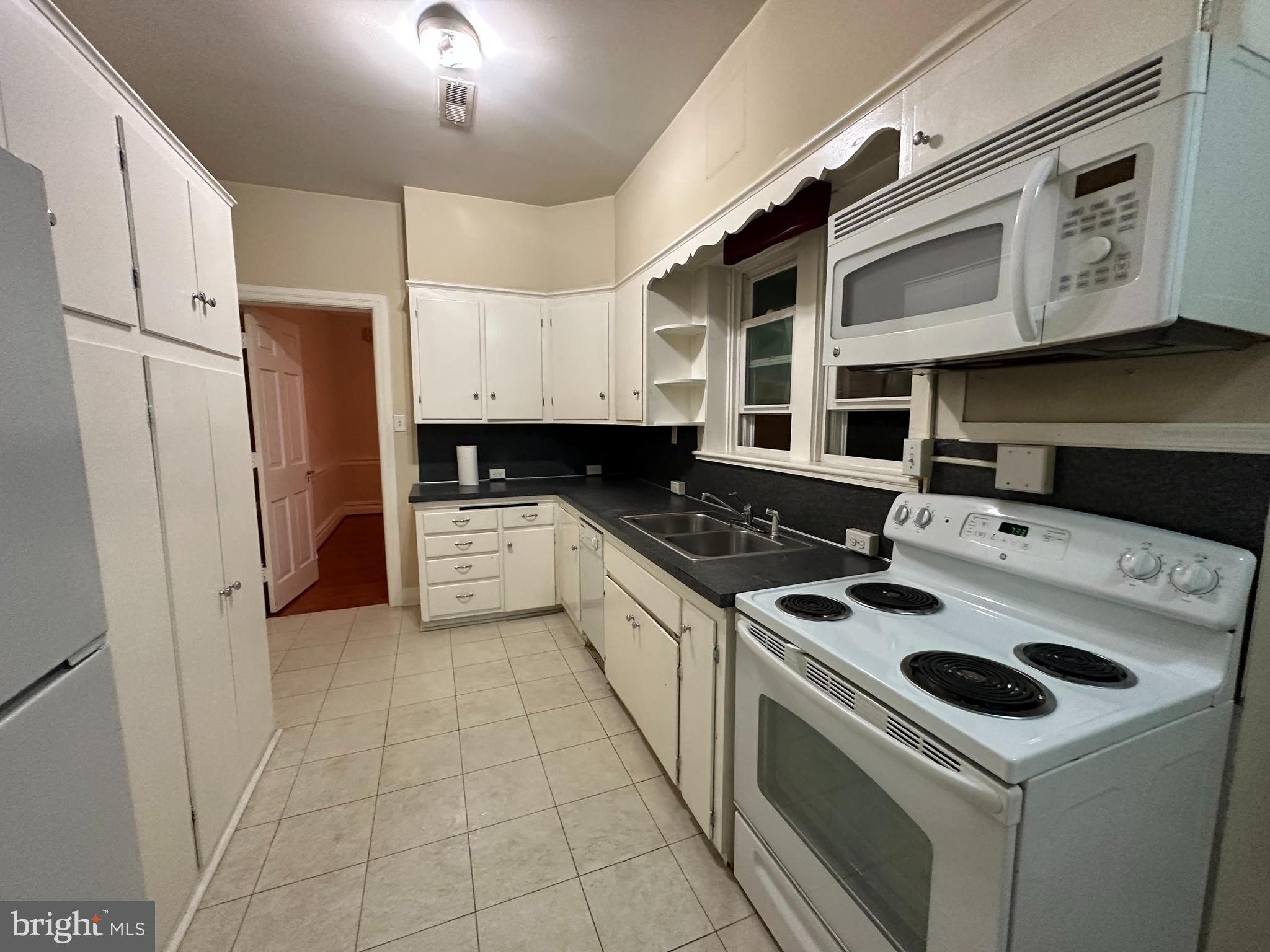 HAGERSTOWN - Residential Income