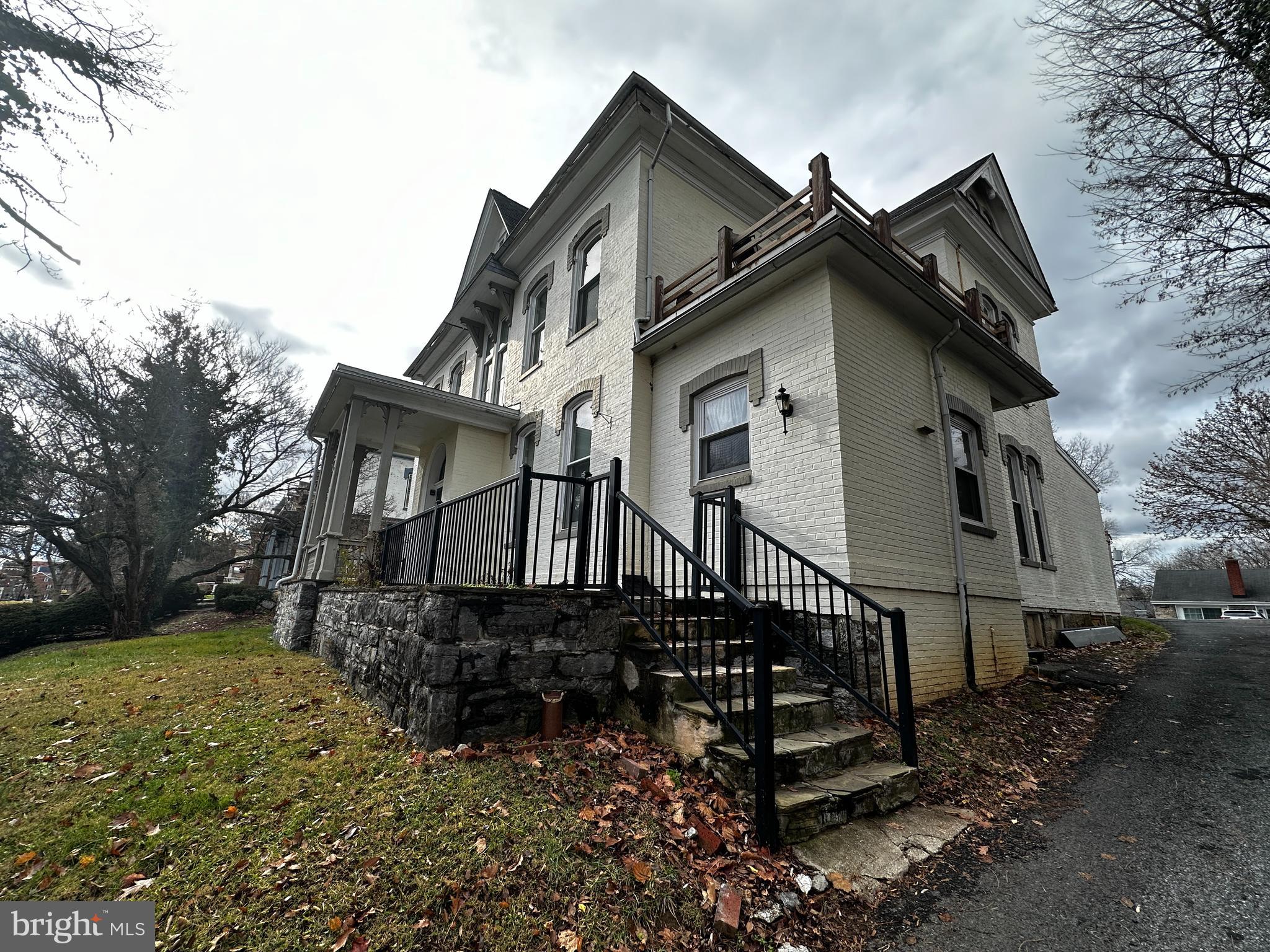 HAGERSTOWN - Residential Income