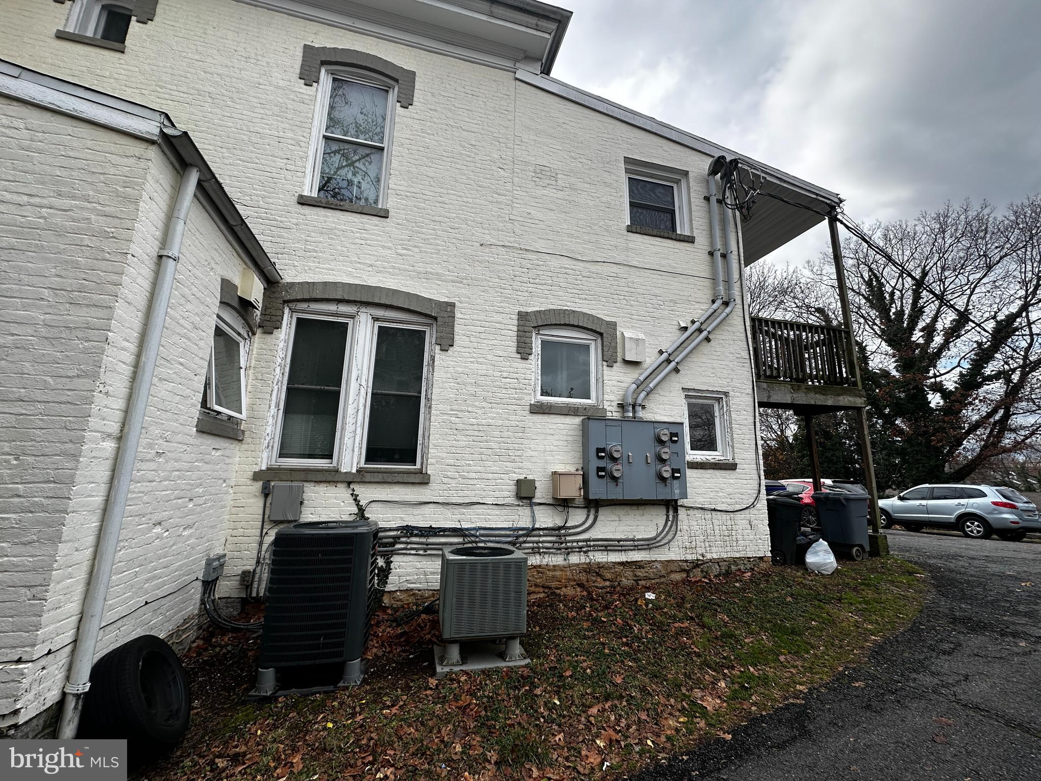 HAGERSTOWN - Residential Income