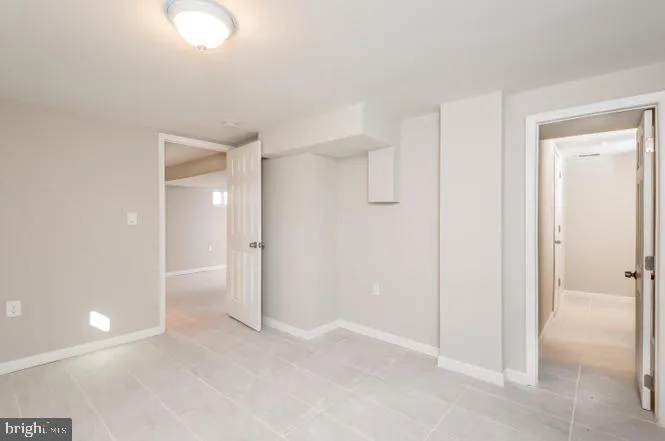 Capitol Heights, Maryland 20743, United States, 1 Bedroom Bedrooms, ,1 BathroomBathrooms,Residential,Active,21904