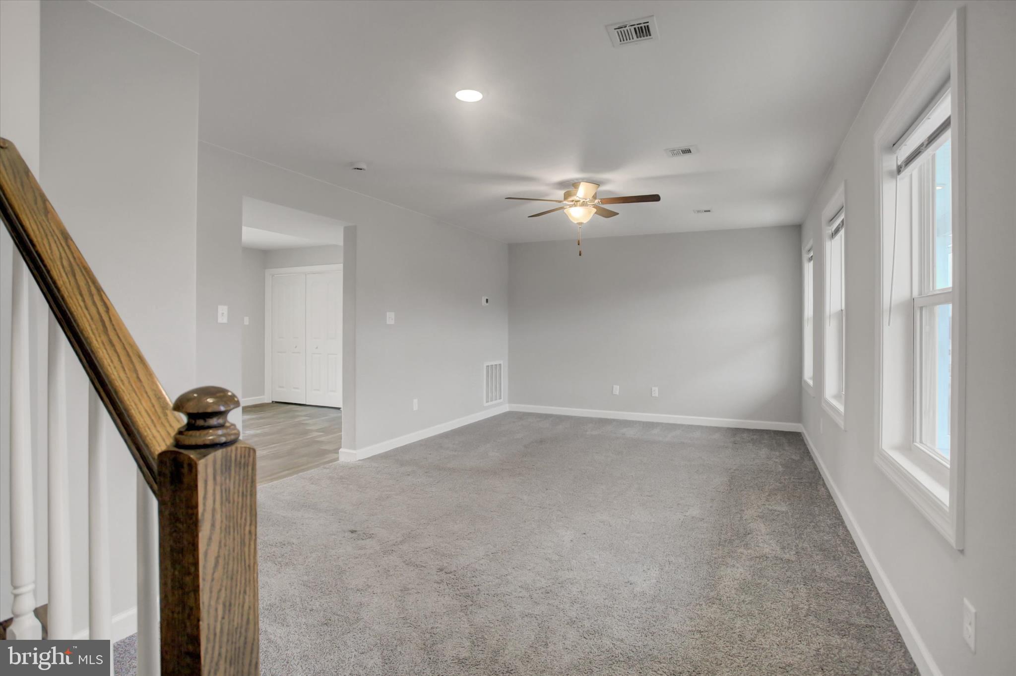 RANDOM OAKS PHASE II - Residential