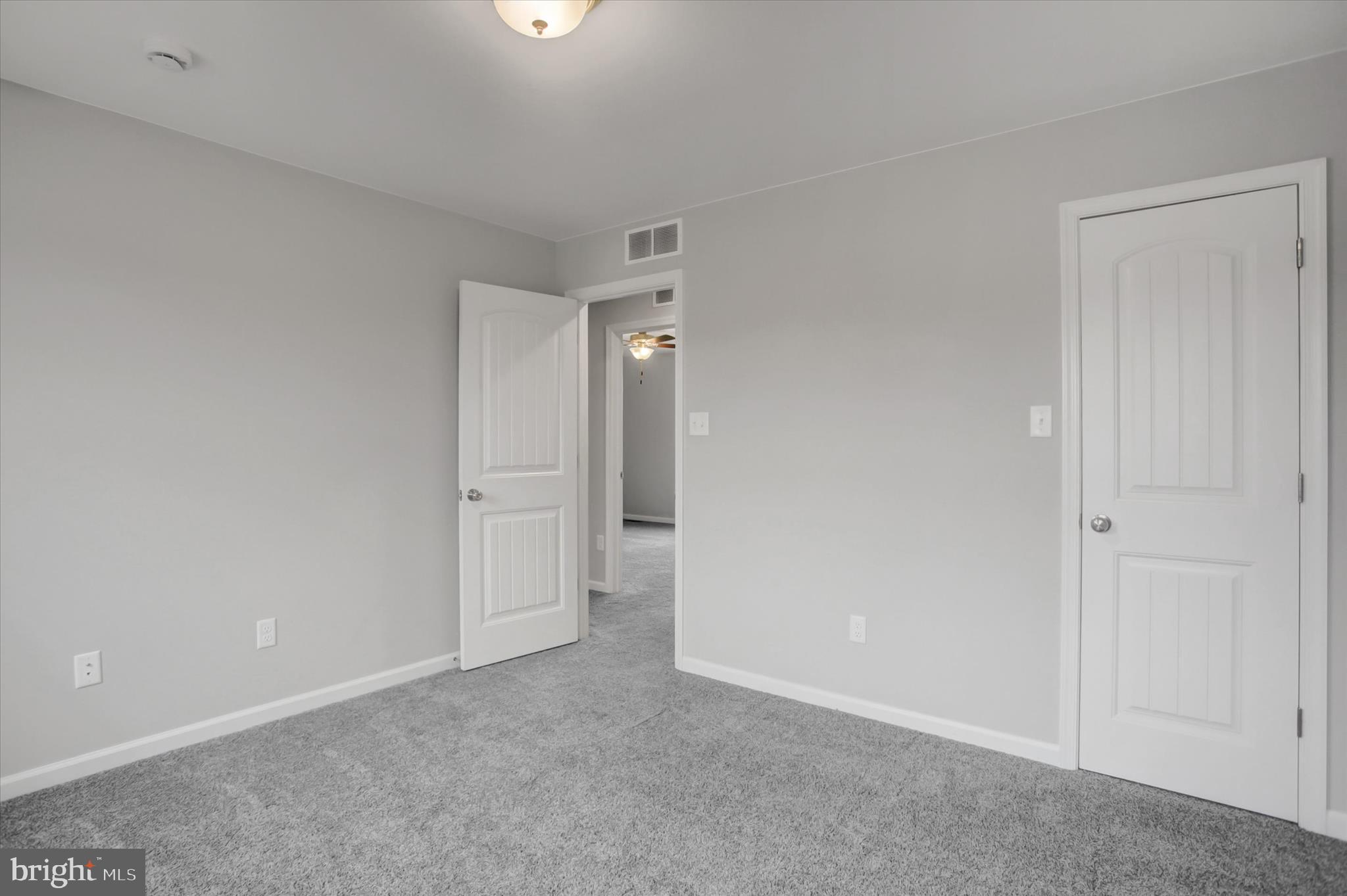 RANDOM OAKS PHASE II - Residential