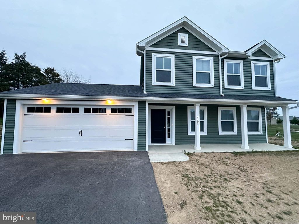 Photo of 4307 Percy Ave, CHAMBERSBURG, PA 17202 (MLS # PAFL2031736)