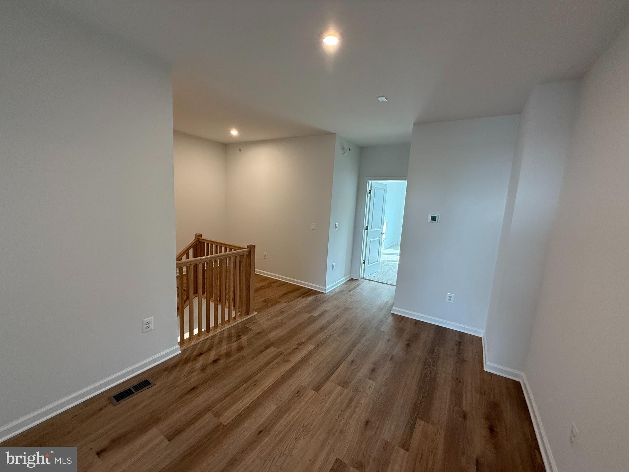 NEABSCO COMMONS - Residential