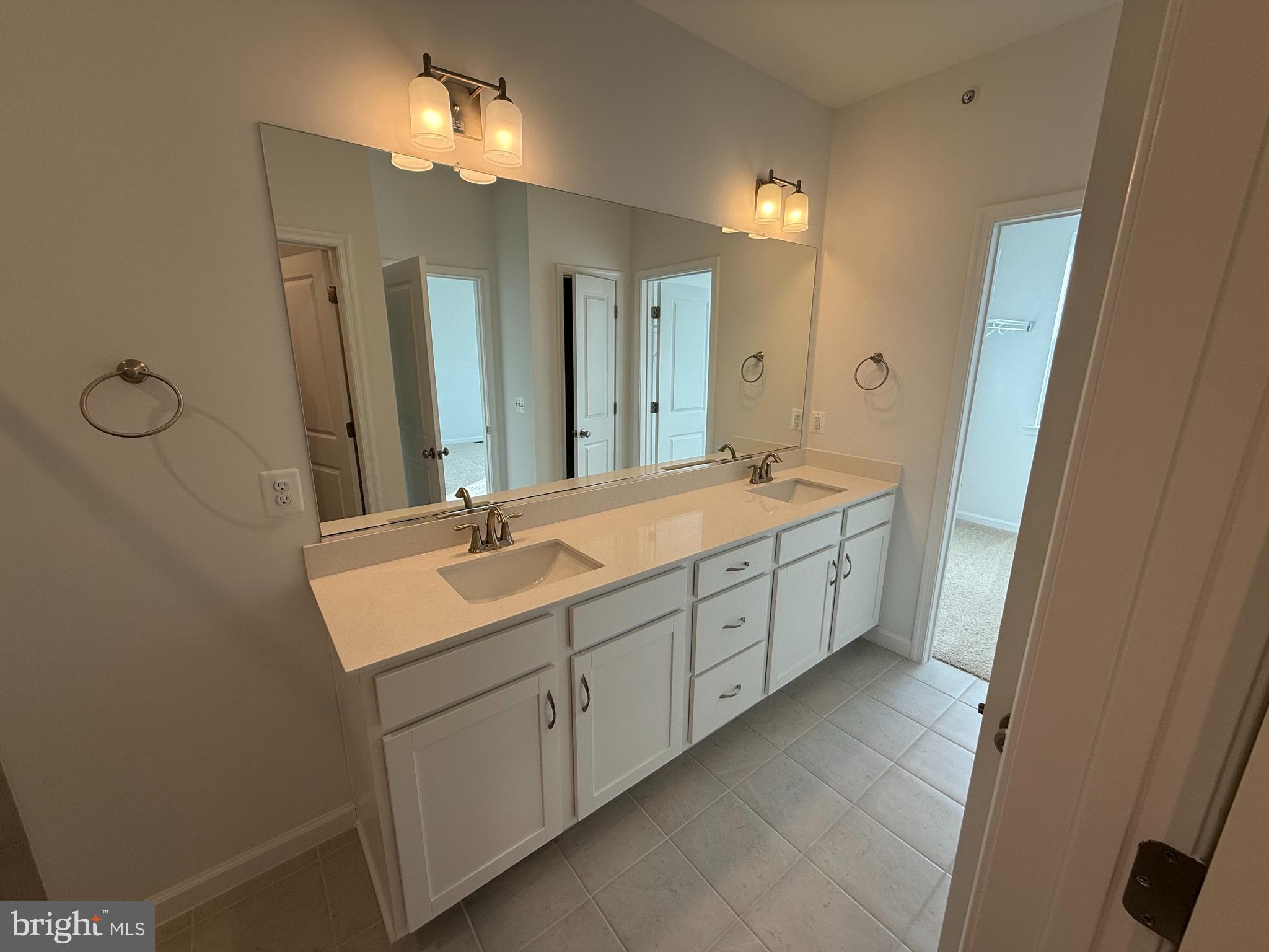 NEABSCO COMMONS - Residential