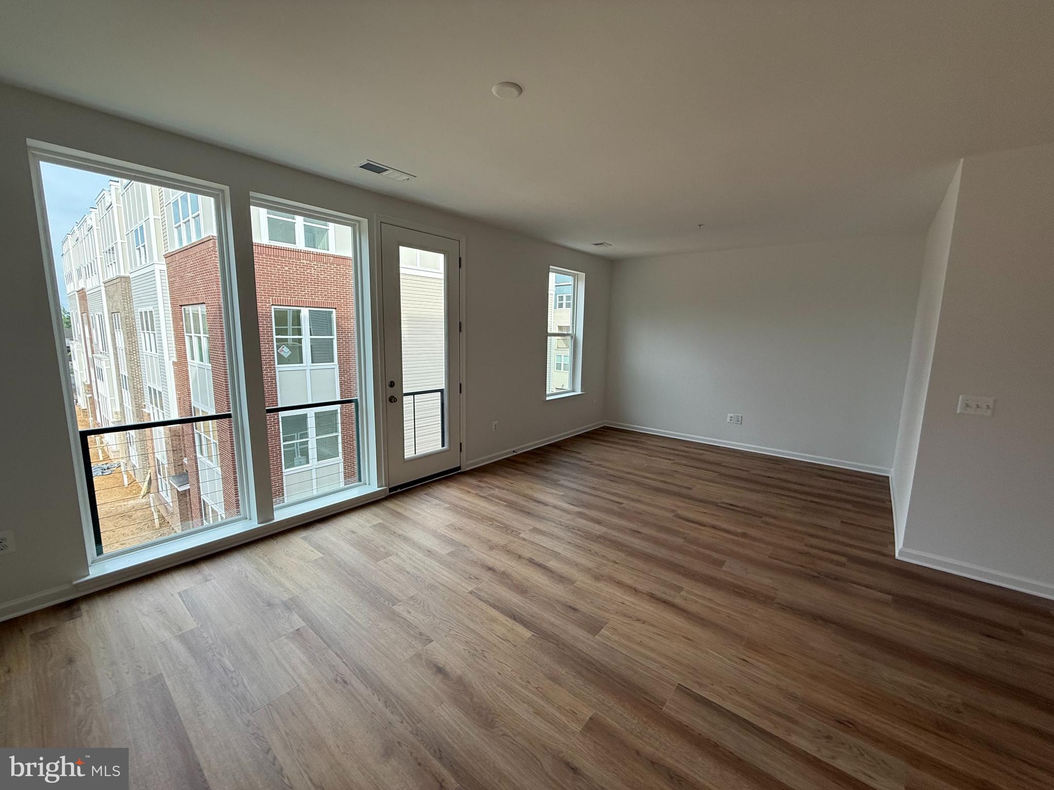 NEABSCO COMMONS - Residential