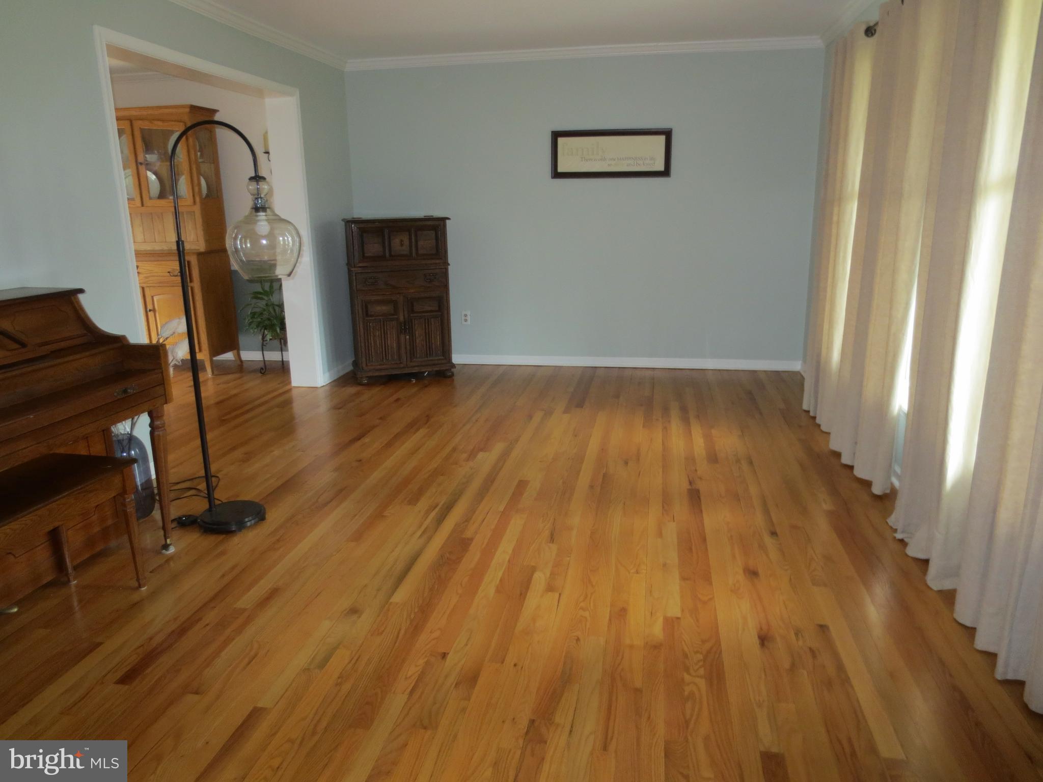 HICKORY WOODS - Residential