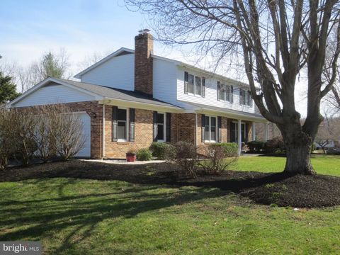 Homes For Sale - 523 Ponderosa Drive<br/> BEAR, DE 19701