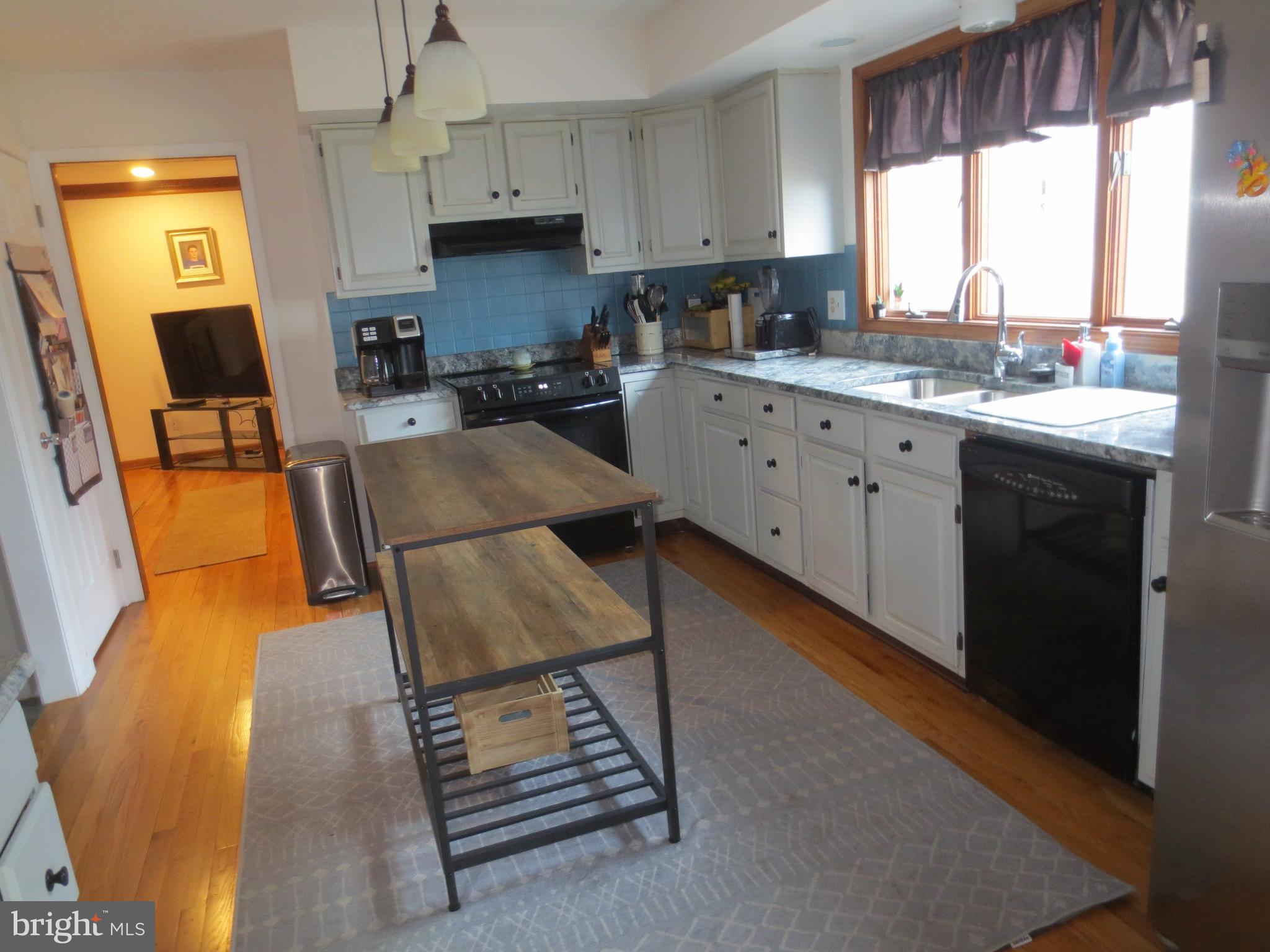 HICKORY WOODS - Residential