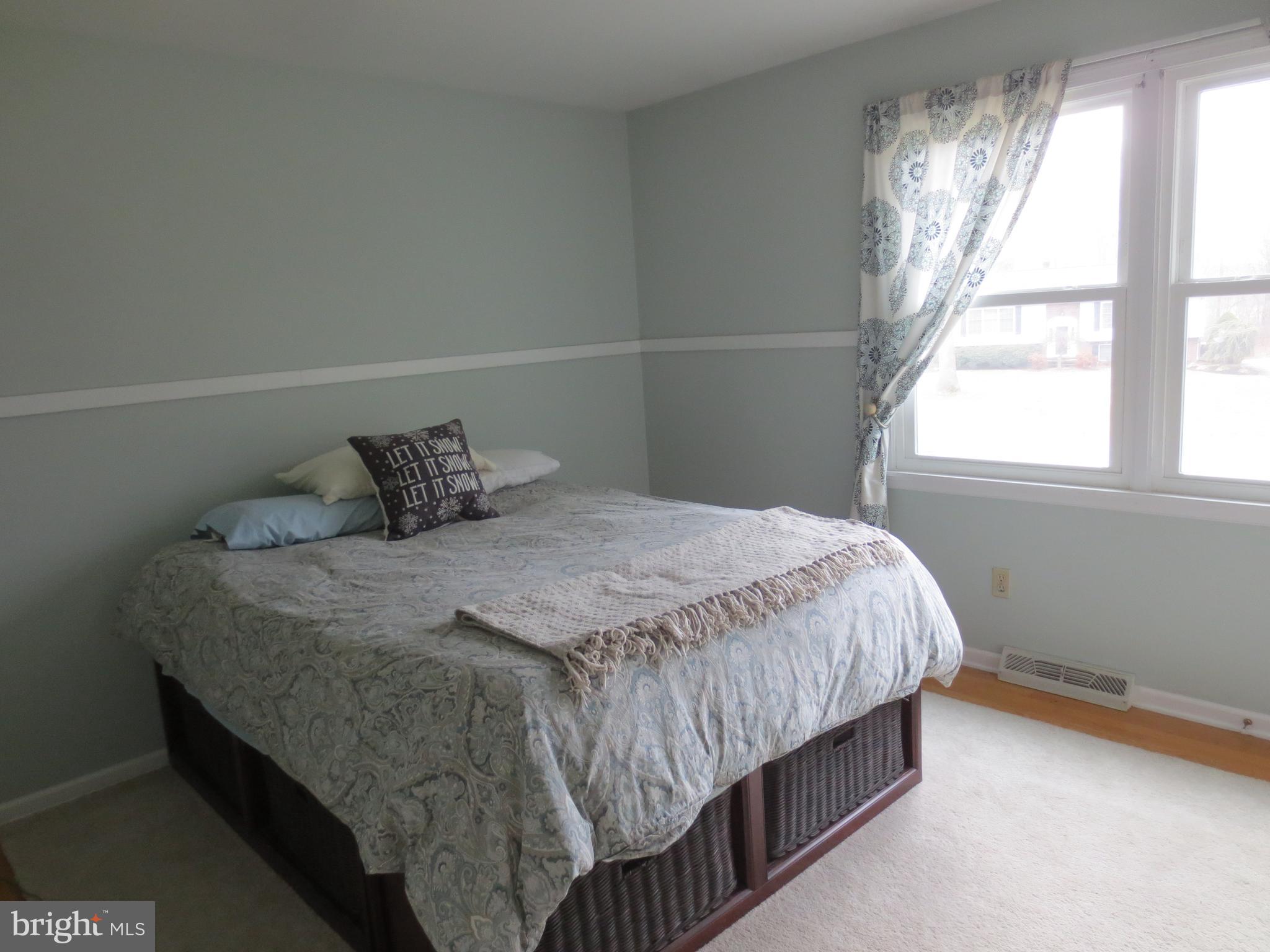 HICKORY WOODS - Residential