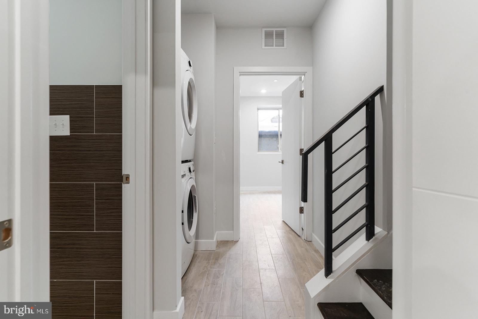NORRIS SQUARE - Residential Income