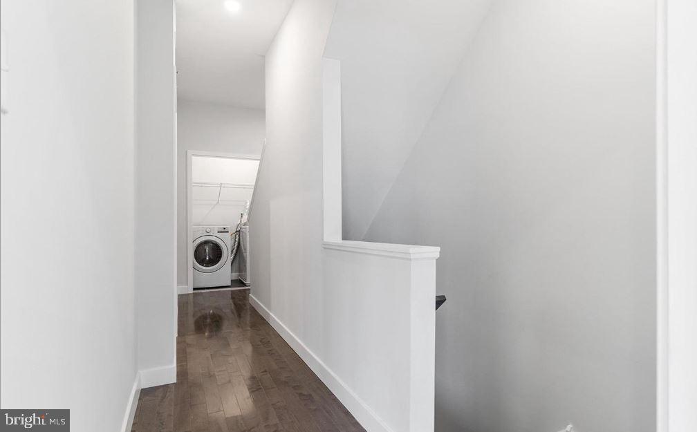 NORRIS SQUARE - Residential Income