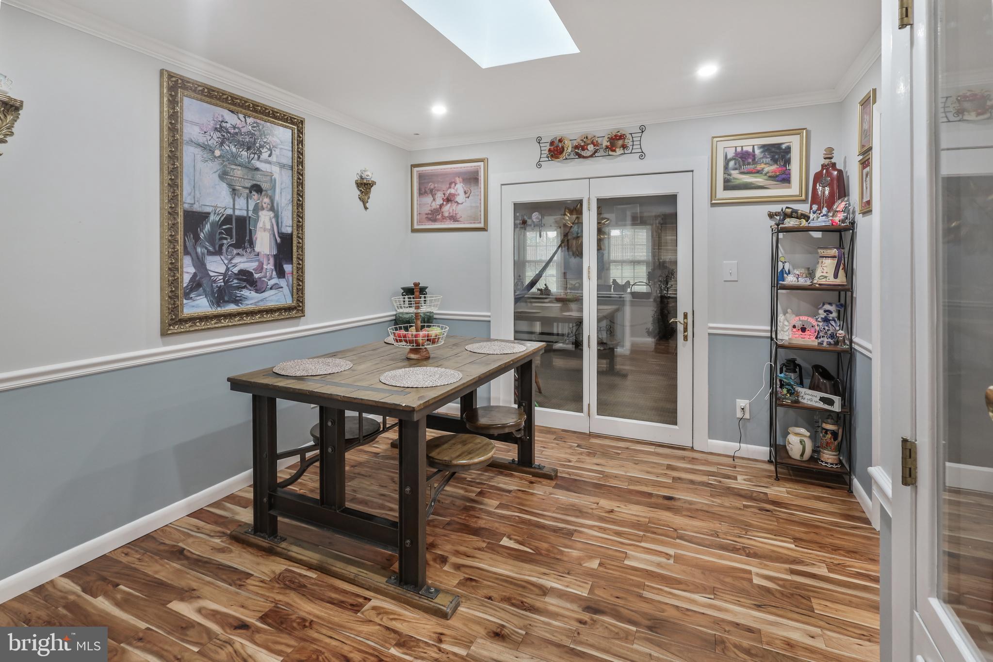 PROSPECT HILLS - Residential