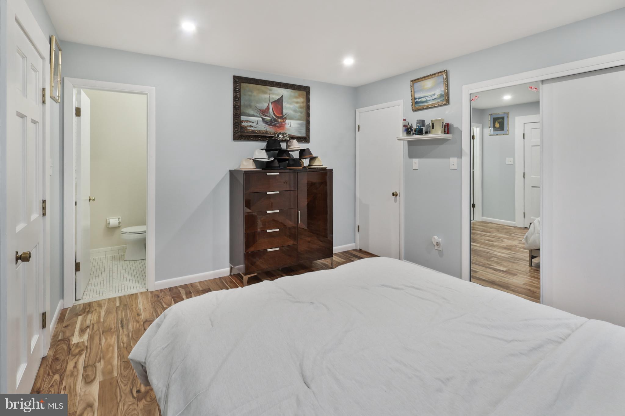 PROSPECT HILLS - Residential