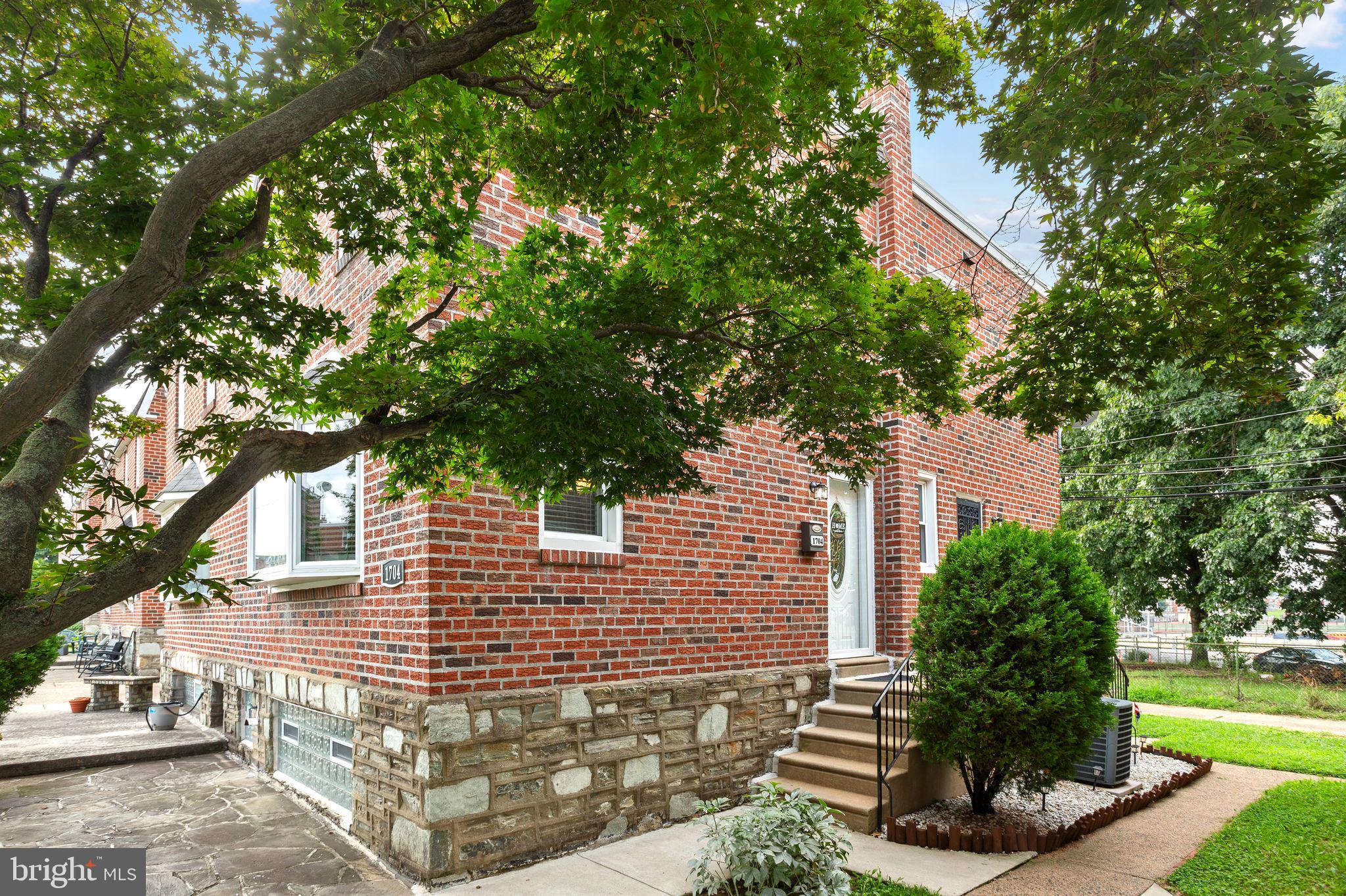 1704 FAUNCE STREET