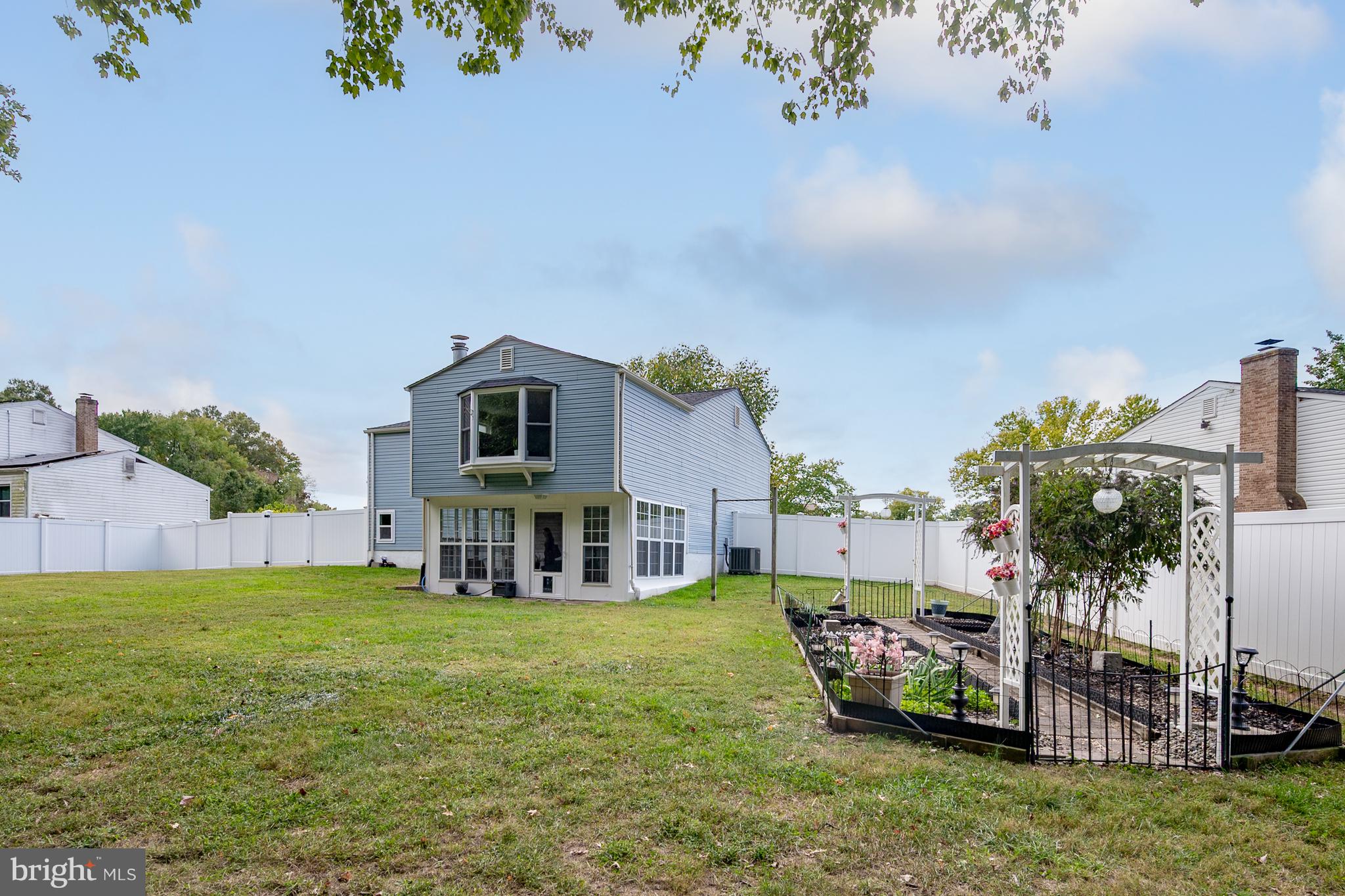 PINEFIELD - Residential