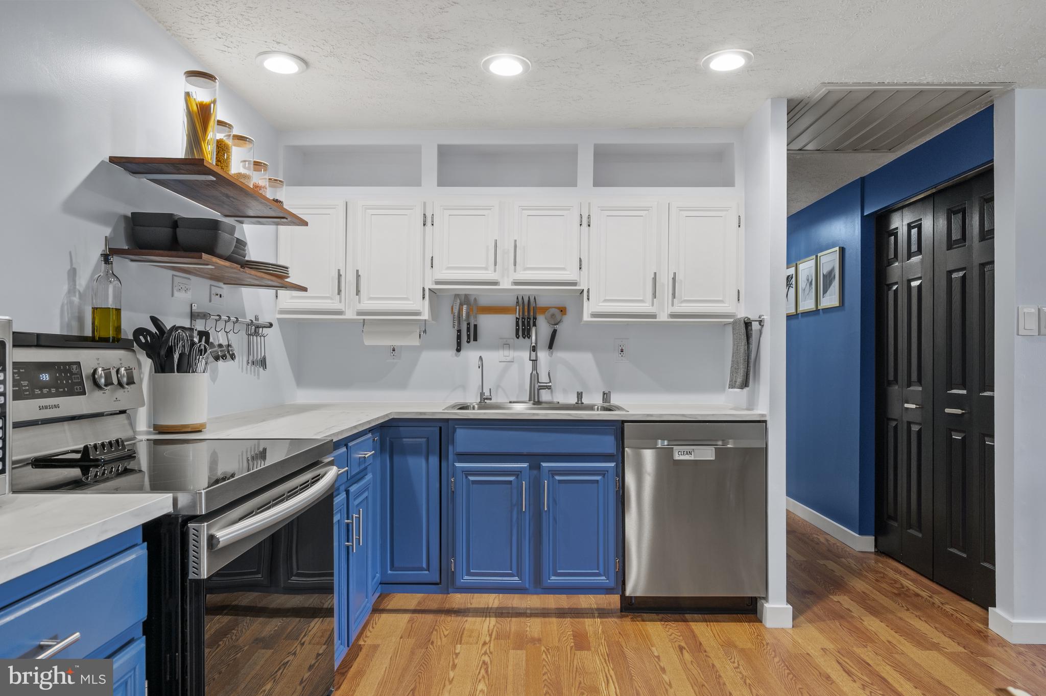 PINEFIELD - Residential