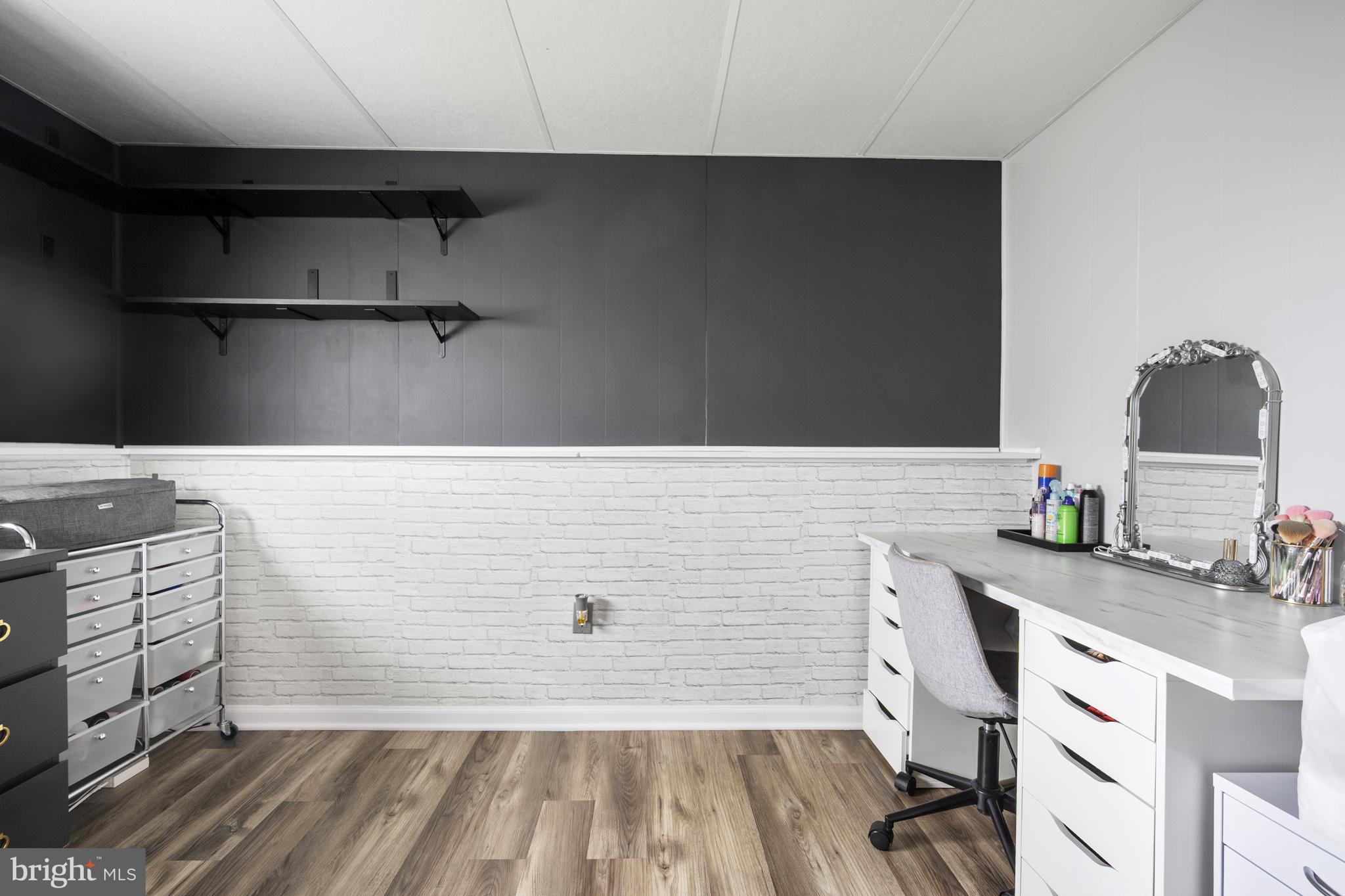 PINEFIELD - Residential