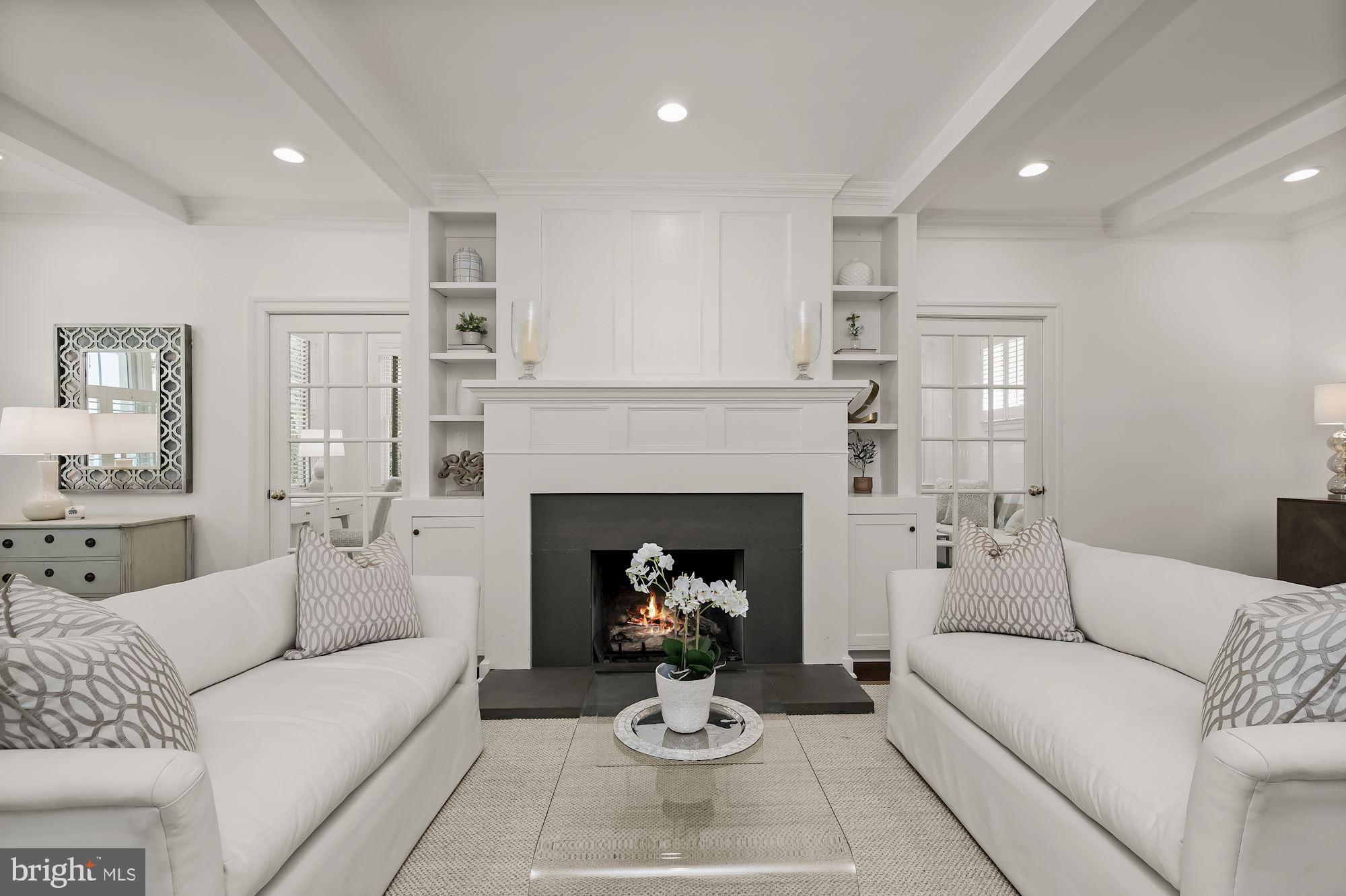 OBSERVATORY CIRCLE - Residential