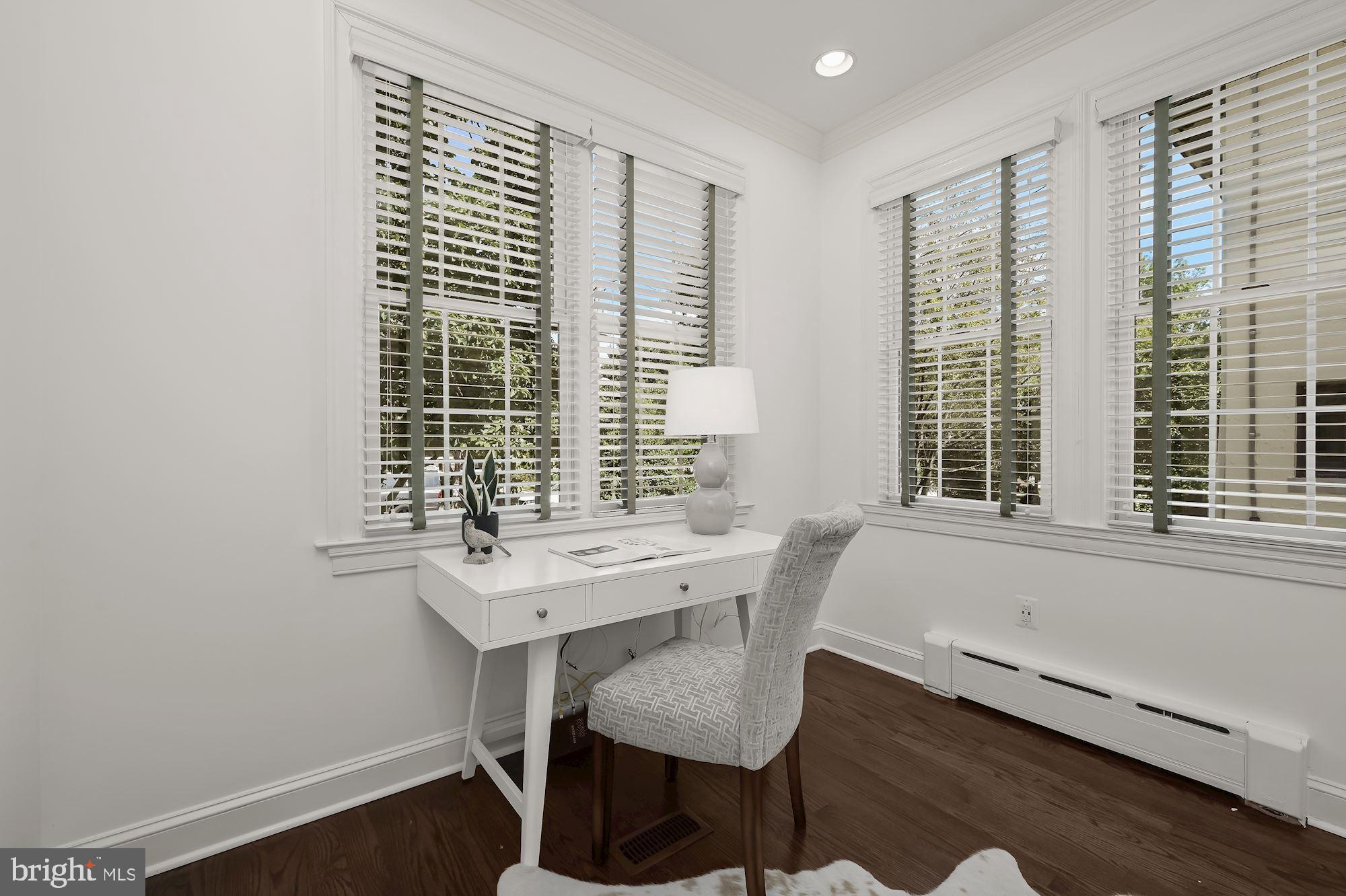 OBSERVATORY CIRCLE - Residential
