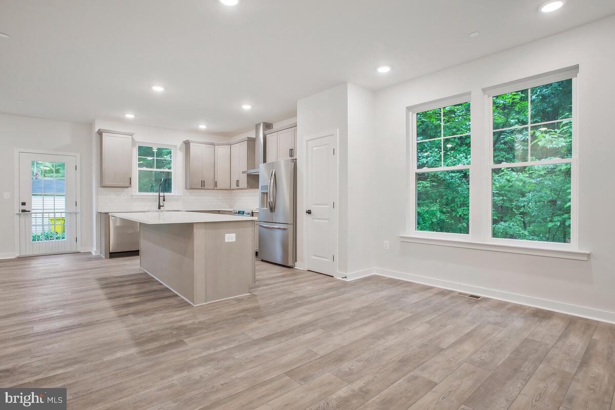 WESTELEE - Residential