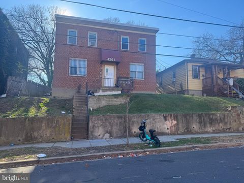 4261 EDSON PLACE NE WASHINGTON DC 20019