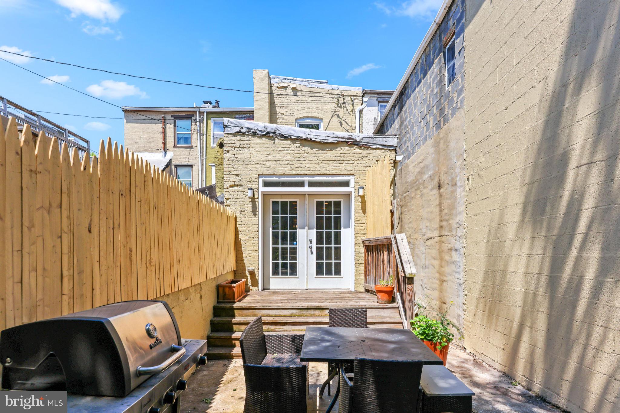 FELLS POINT HISTORIC DISTRICT - Residential