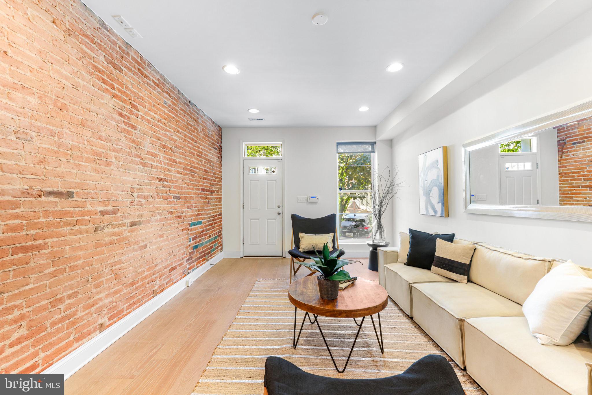 FELLS POINT HISTORIC DISTRICT - Residential