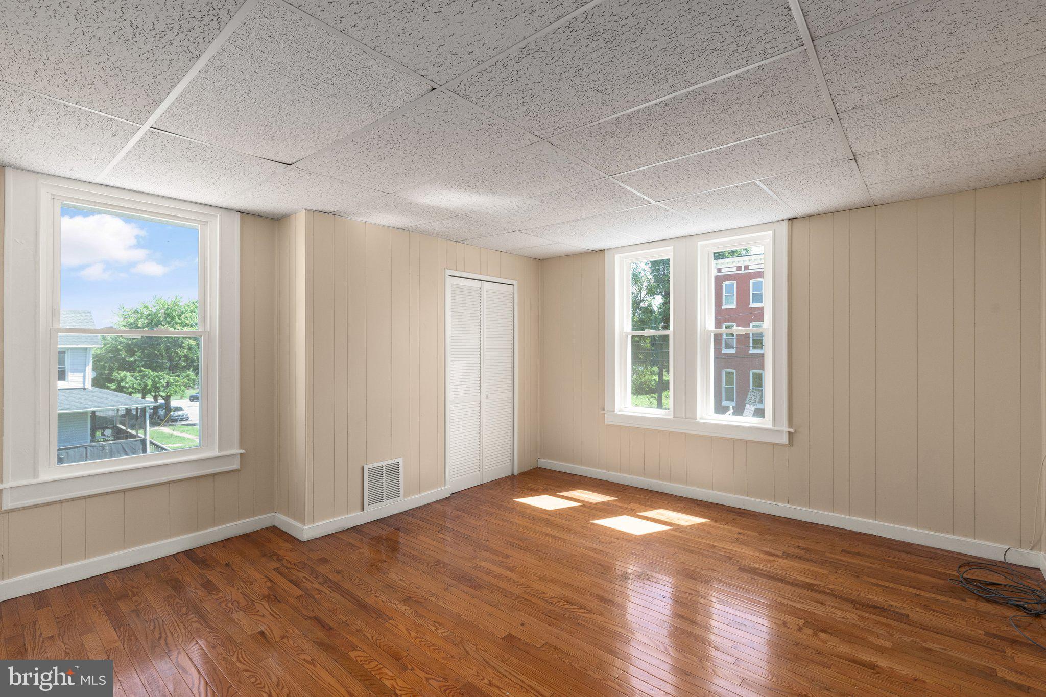 ORANGEVILLE - Residential