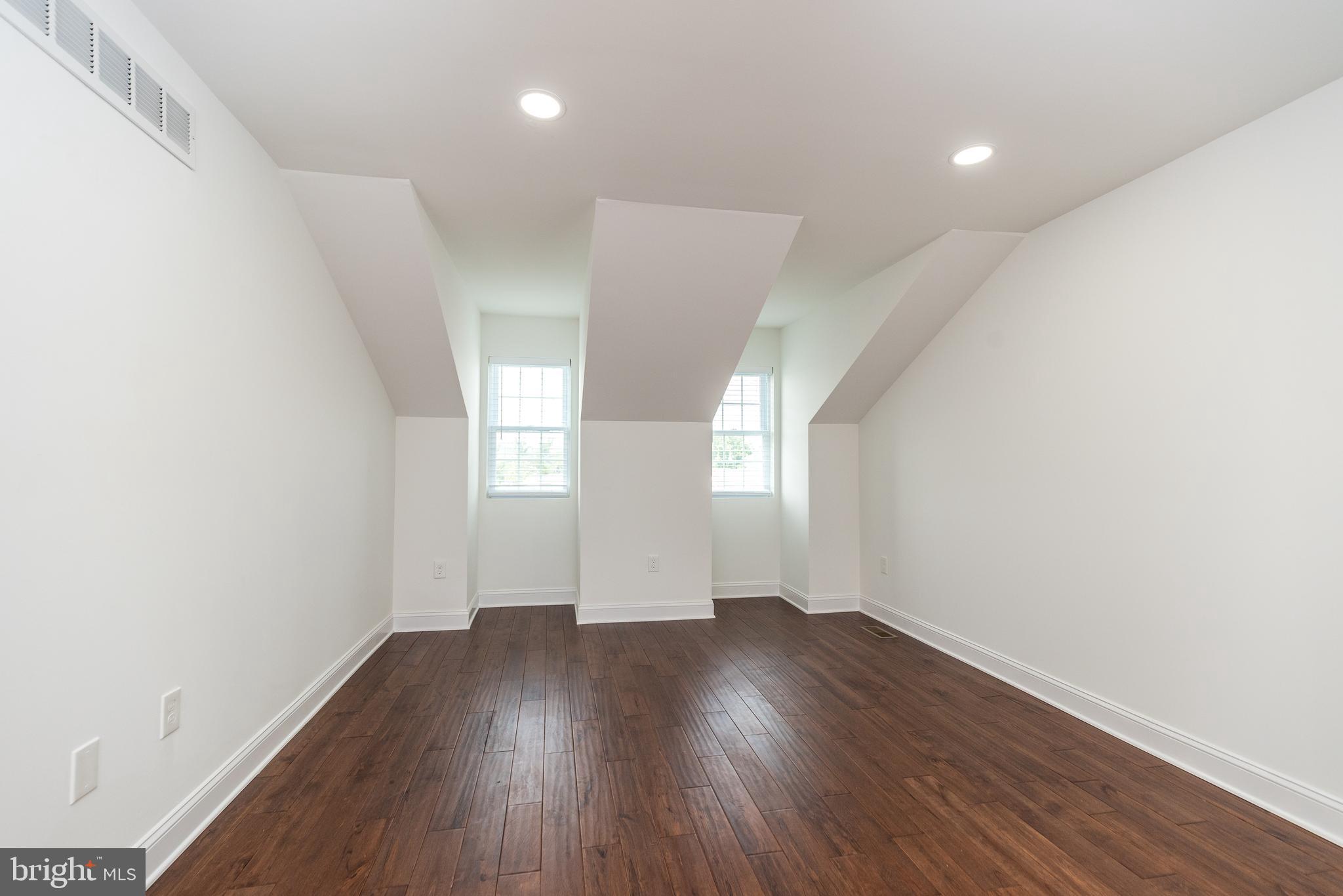 STUART CREEK FARMS - Residential