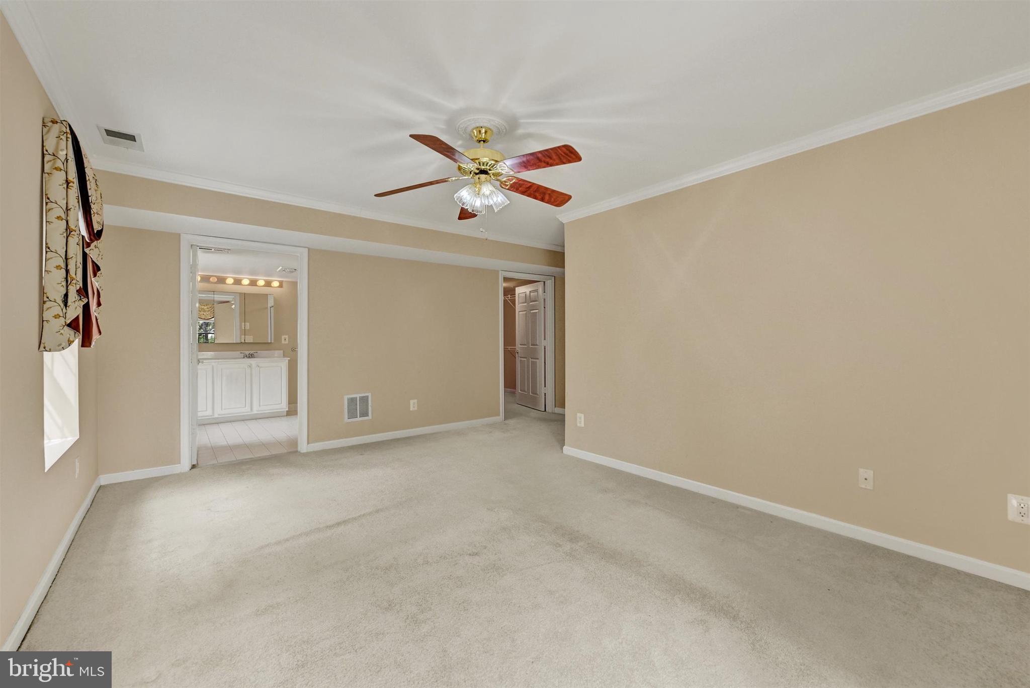 ROSSLARE RIDGE - Residential