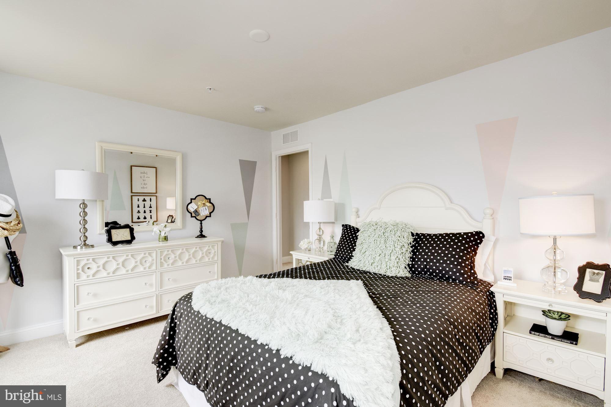 ST CHARLES - Residential