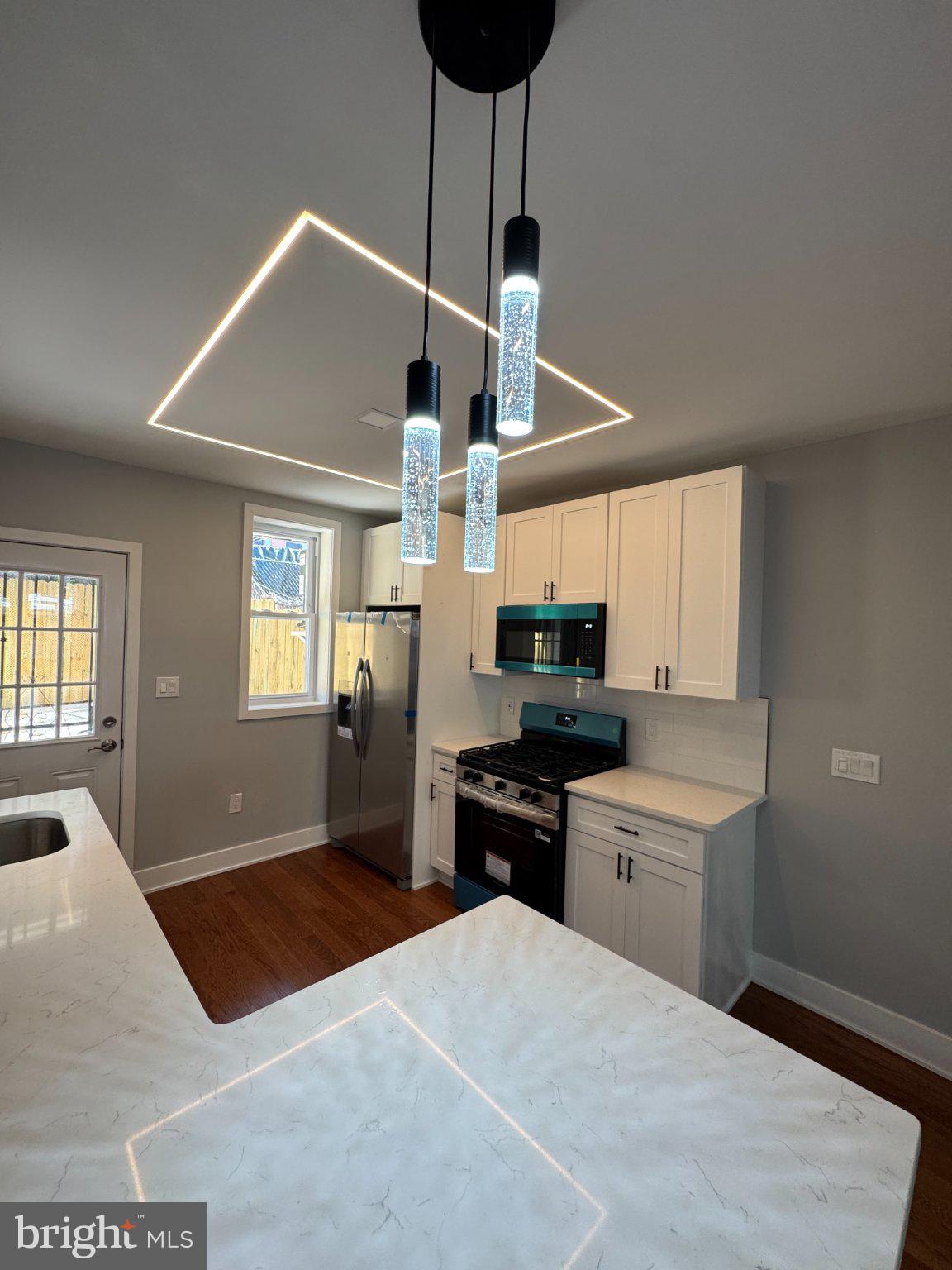 134 W RUSCOMB STREET