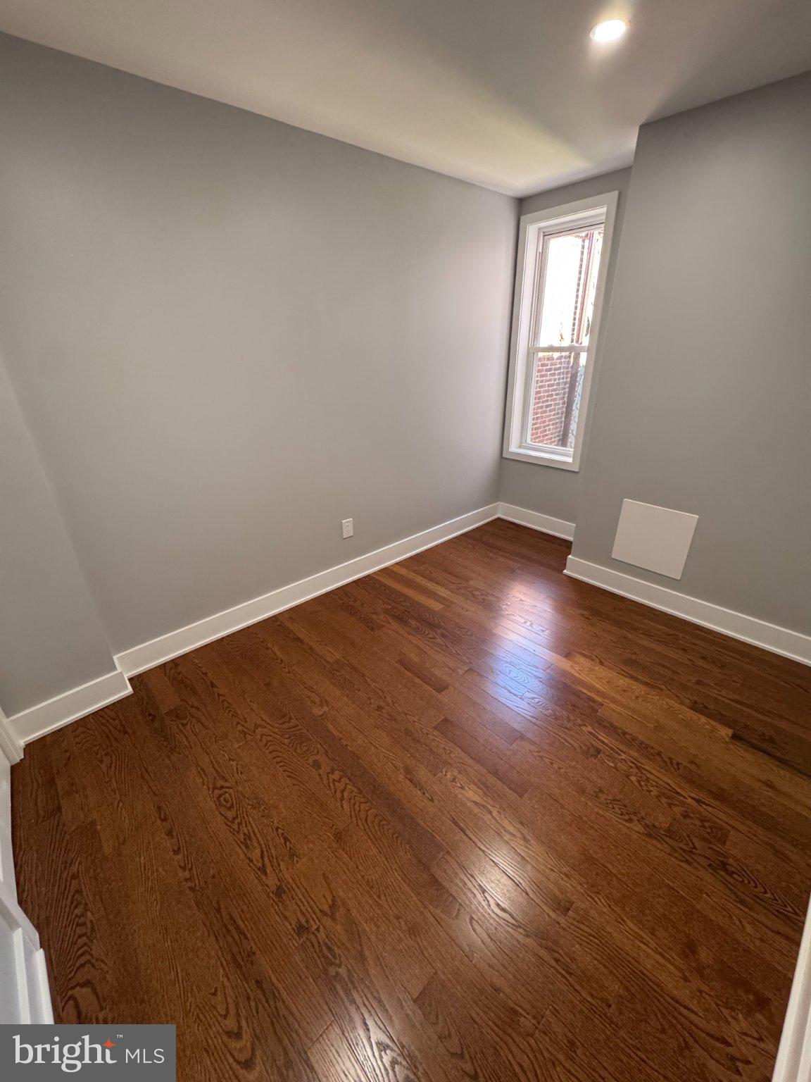 OLNEY - Residential