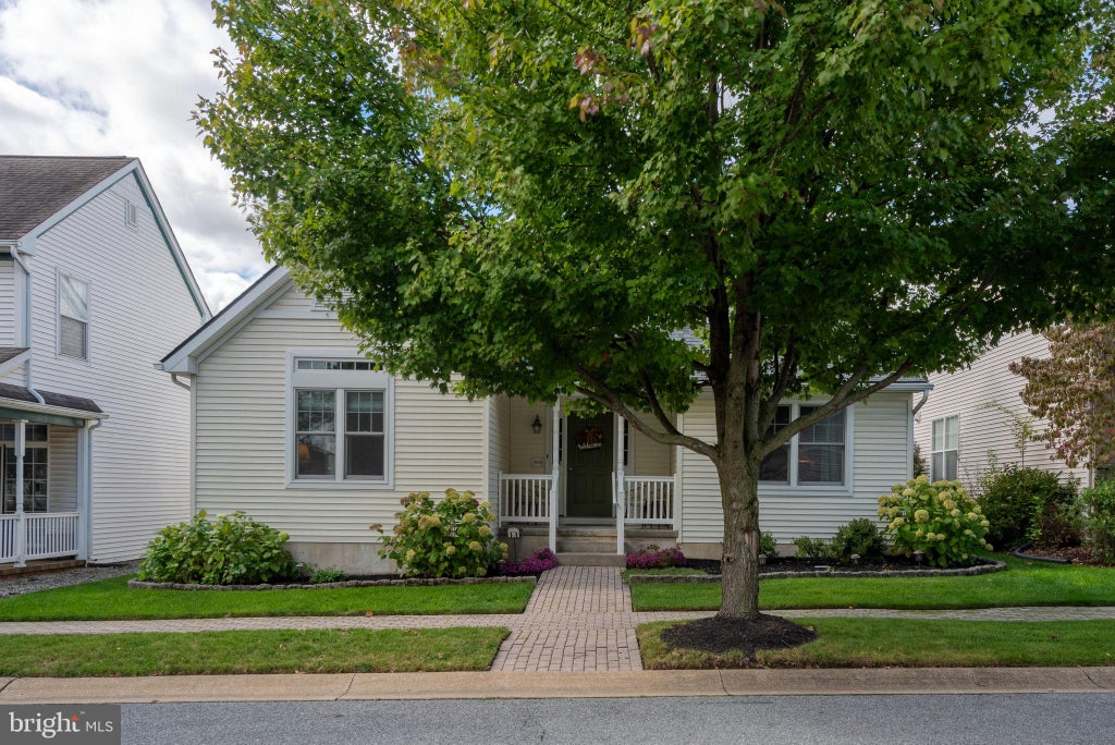 Photo of 1008 Olympia Street, LITITZ, PA 17543 (MLS # PALA2097308)