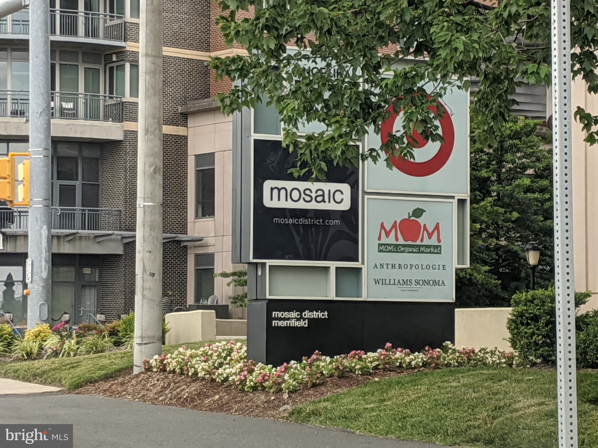 VIENNA WOODS - Residential