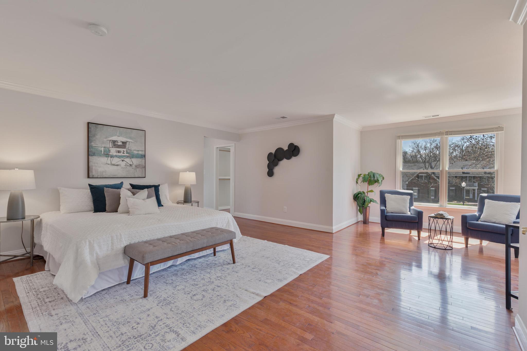 SOUTH RIDING - Residential