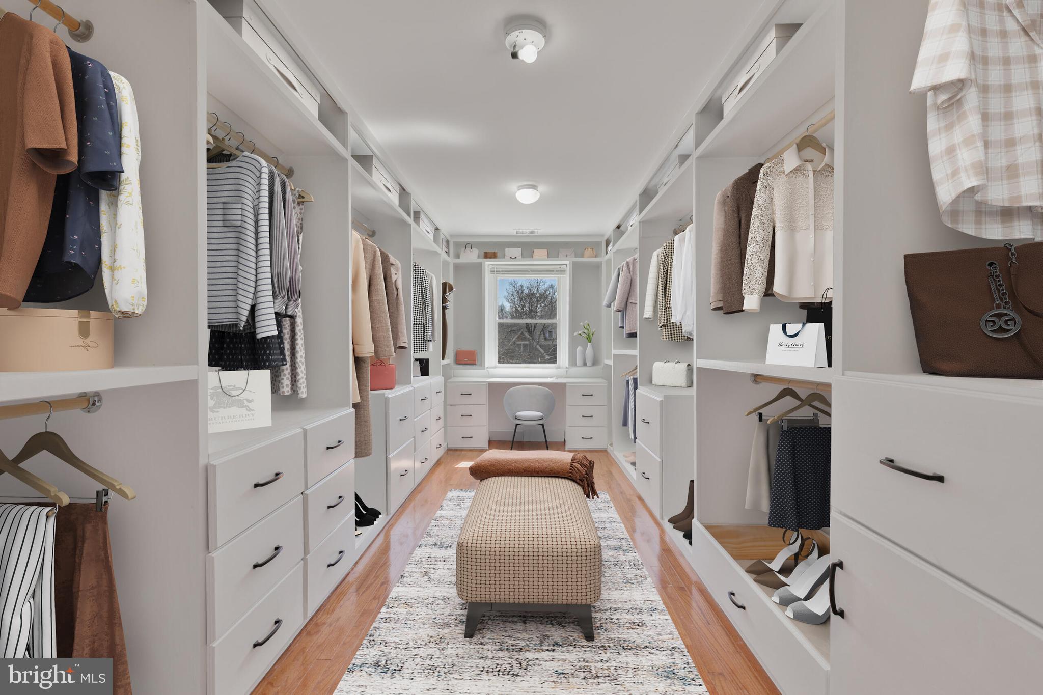 SOUTH RIDING - Residential