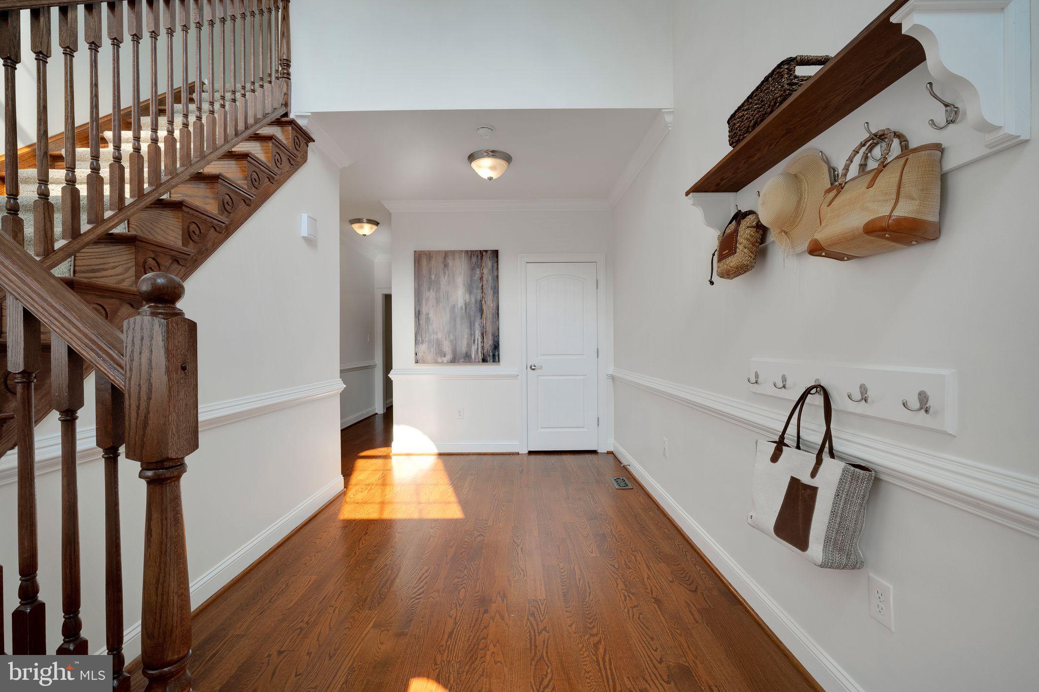 2862 ROSEMARY LANE
