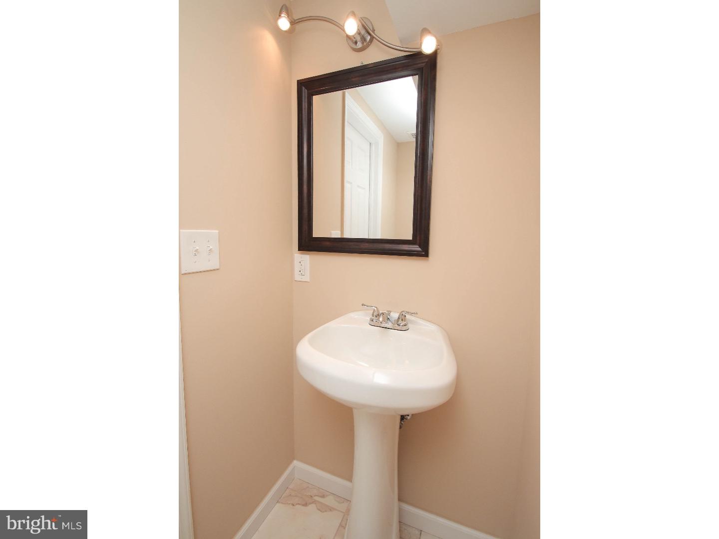 OVERBROOK - Residential